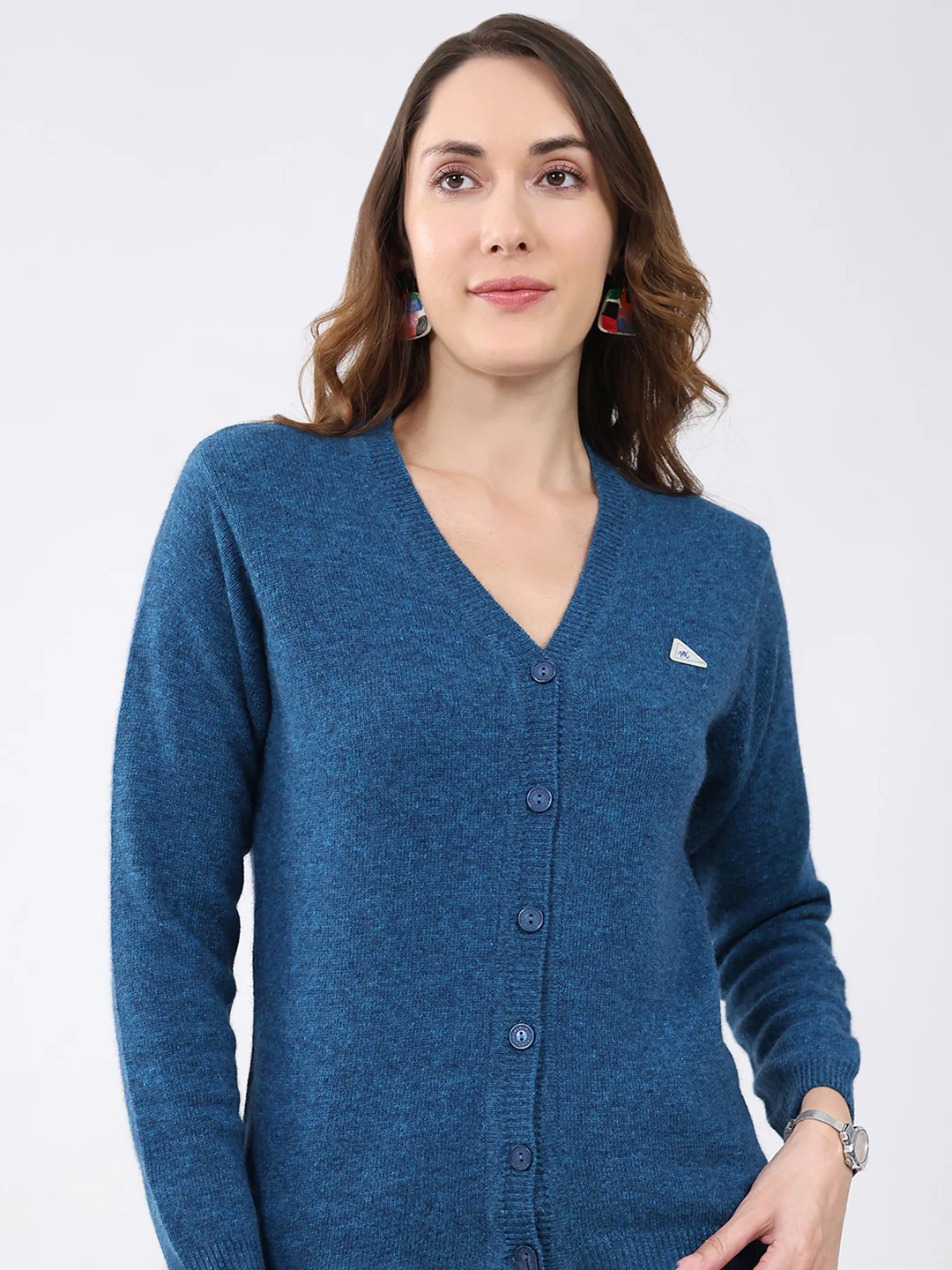 Women Blue Solid V Neck Full Sleeve Cardigan - Image 7