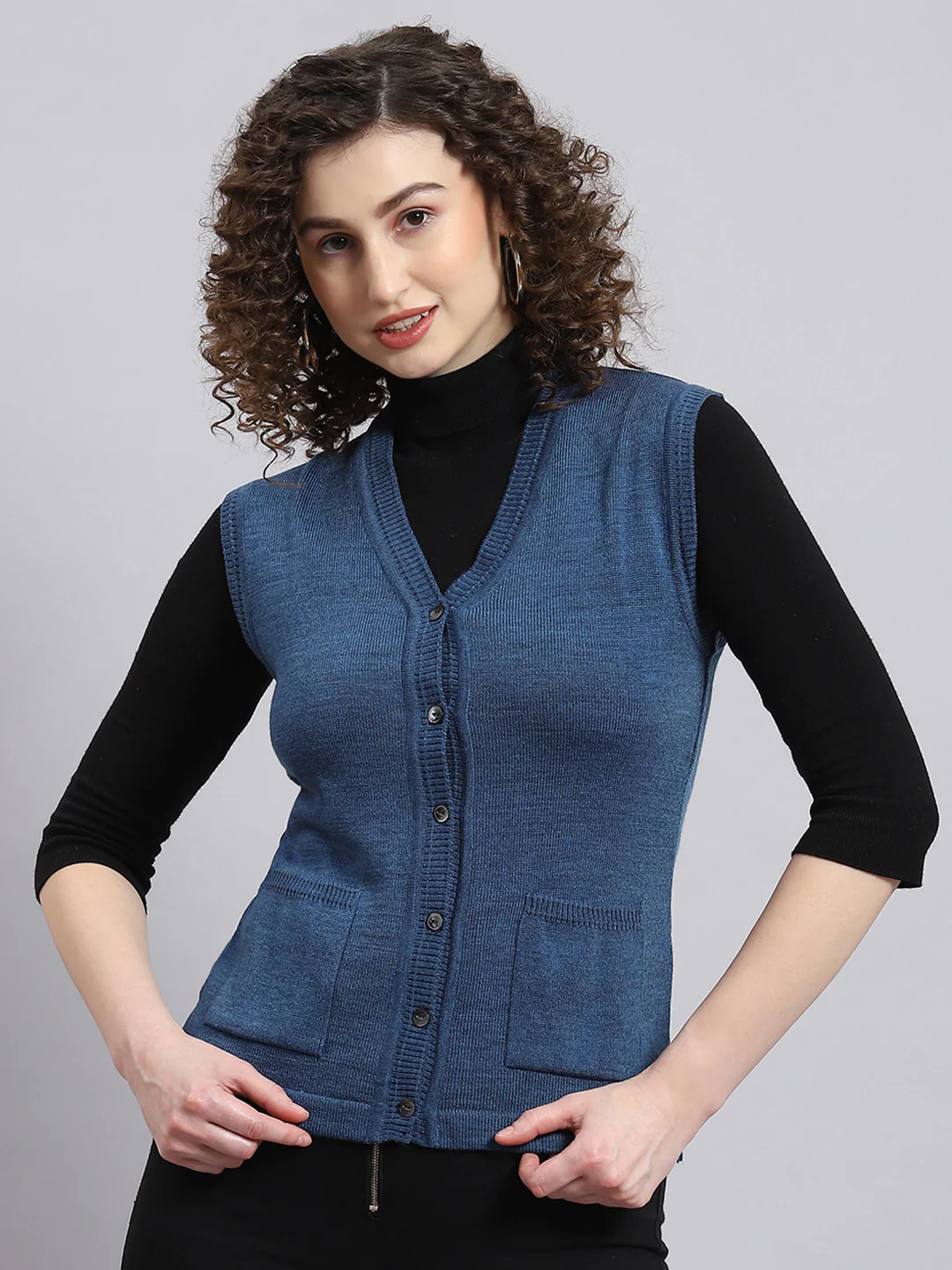 Women Blue Solid V Neck Sleeveless Cardigan - Image 2