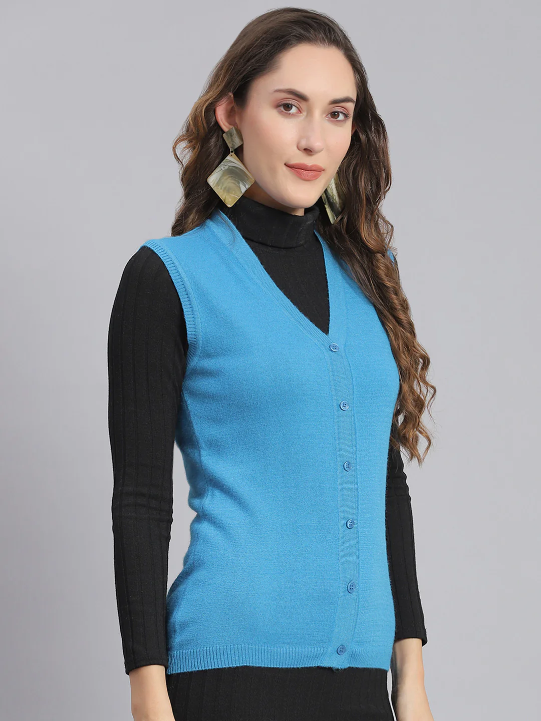Women Blue Solid V Neck Sleeveless Cardigans - Image 4