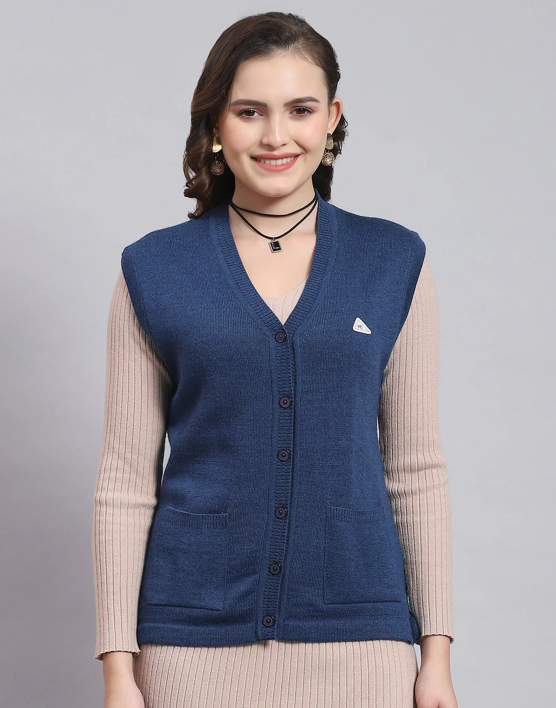 Women Blue Solid V Neck Sleeveless Sweater - Image 2