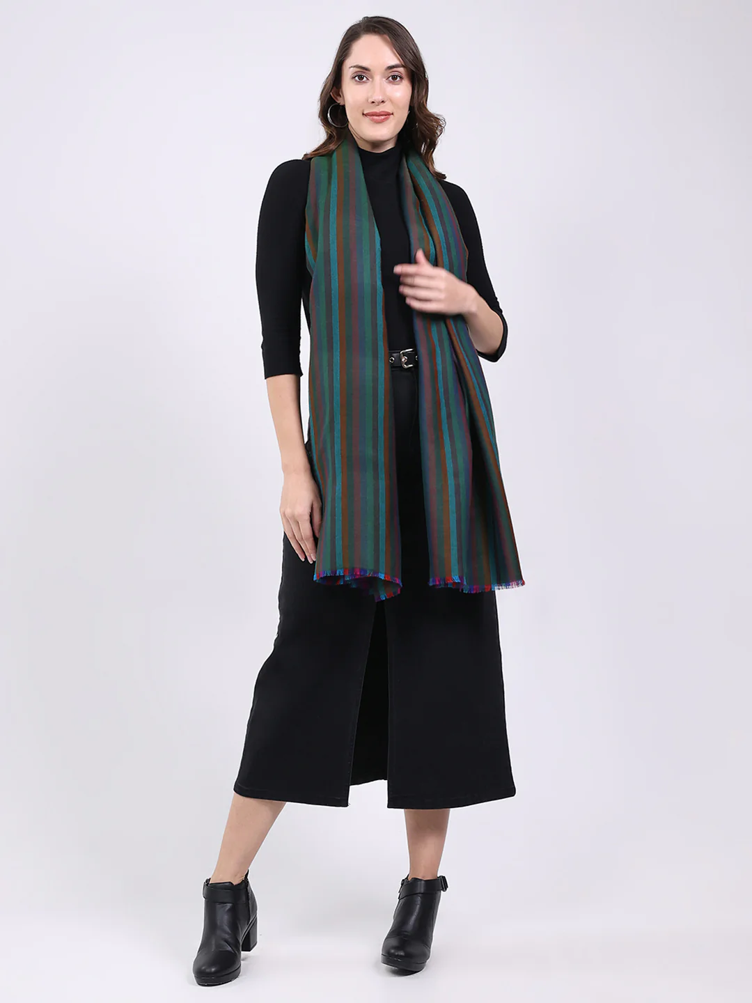 Women Blue Solid Wool Blend Shawl - Image 6
