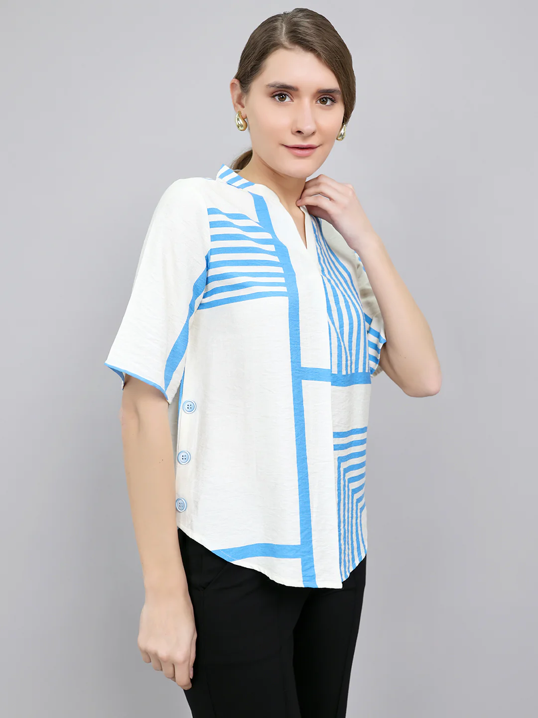 Women Blue Stripe V Neck 3/4th Sleeve Top - Image 3