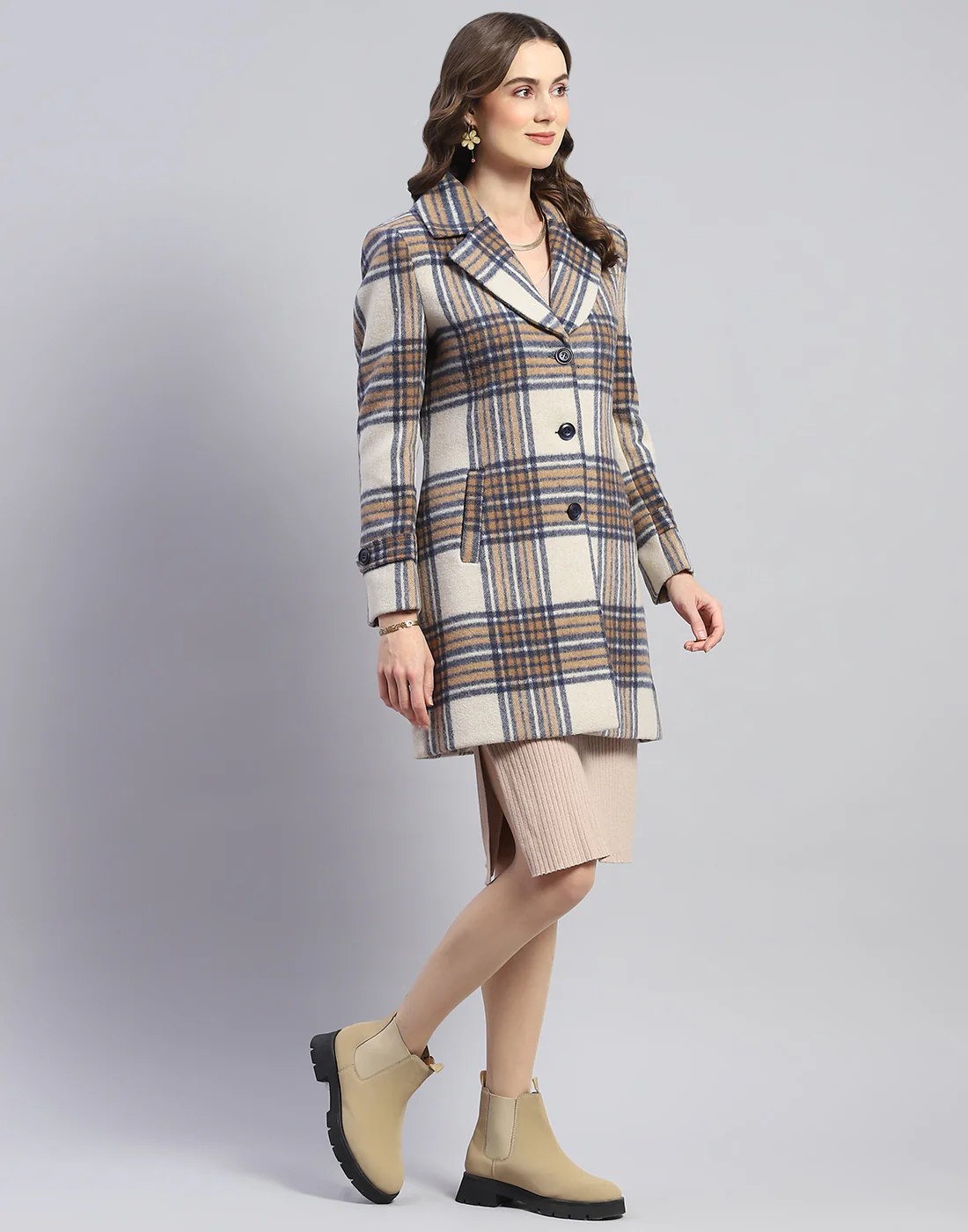 Women Brown Check Lapel Collar Full Sleeve Coat - Image 4