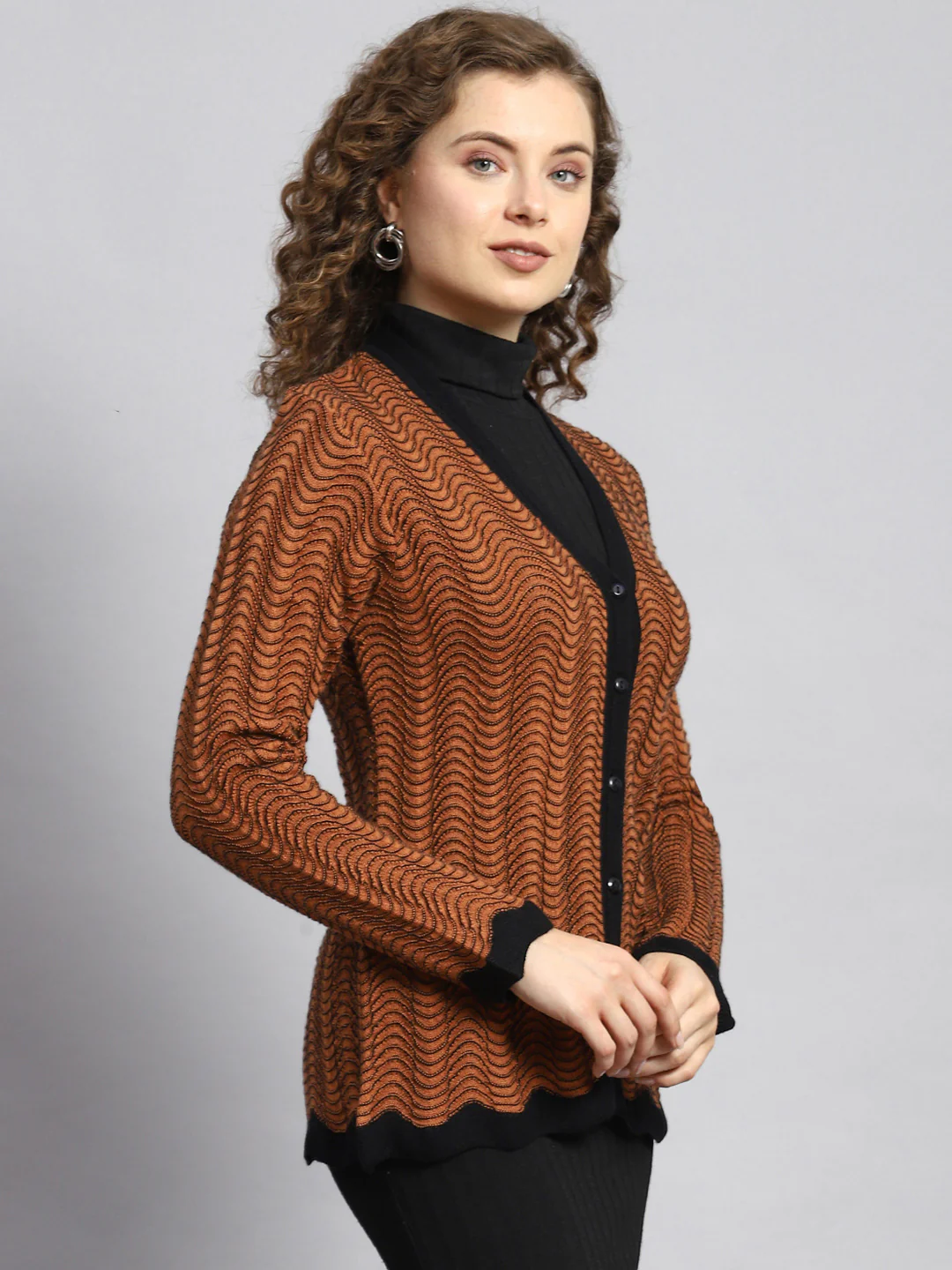 Women Brown Jaquard Cardigan - Image 3