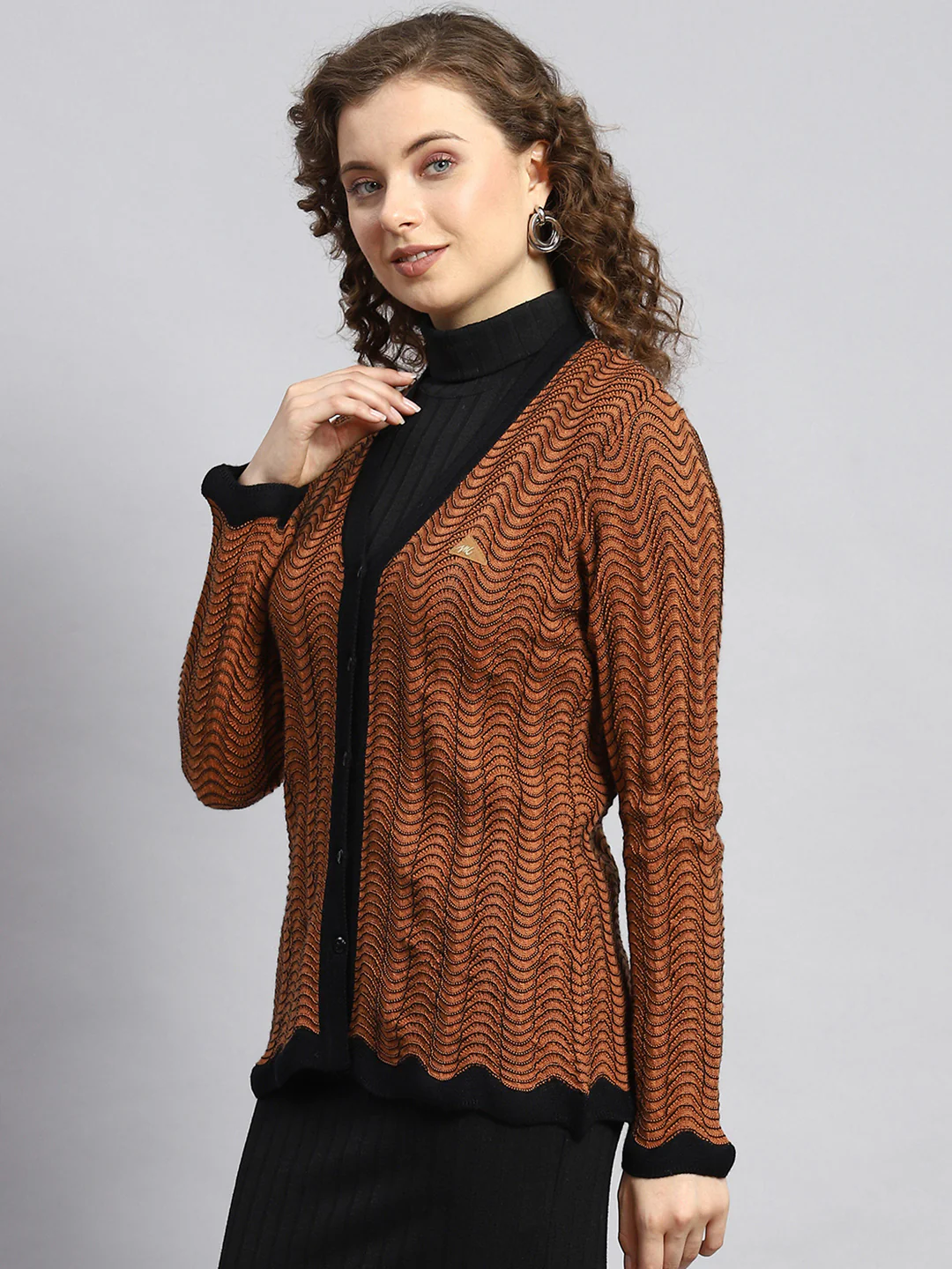 Women Brown Jaquard Cardigan - Image 4