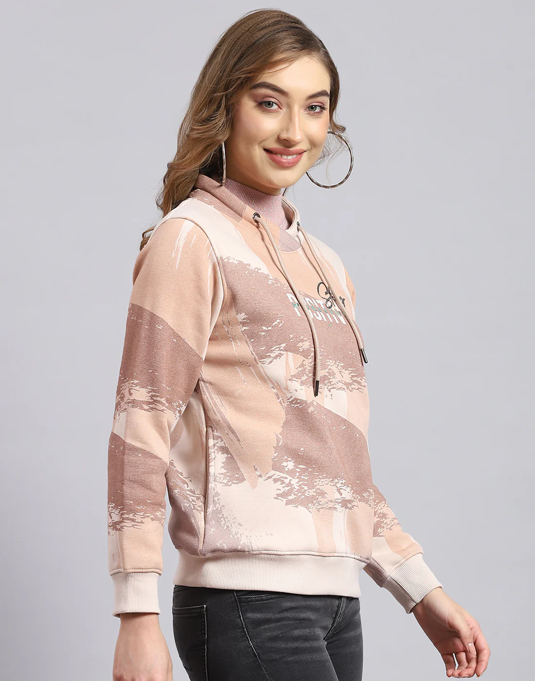 Women Brown Printed Round Neck Full Sleeve Sweatshirt - Image 4