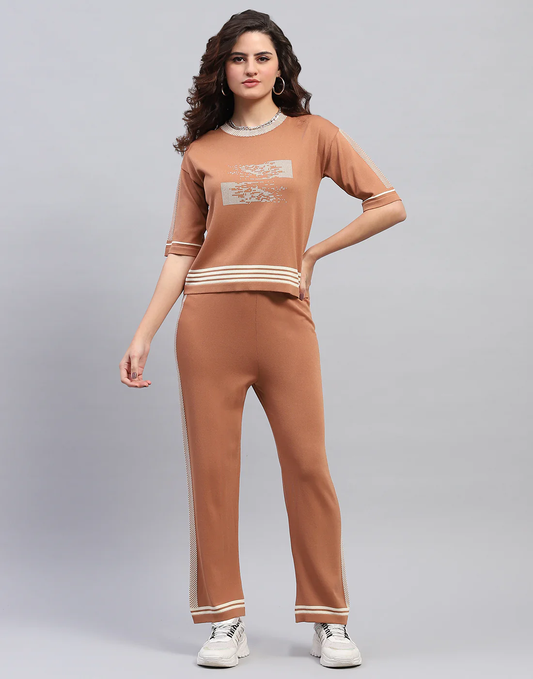 Women Brown Self Design Round Neck Half Sleeve Cords Set - Image 3
