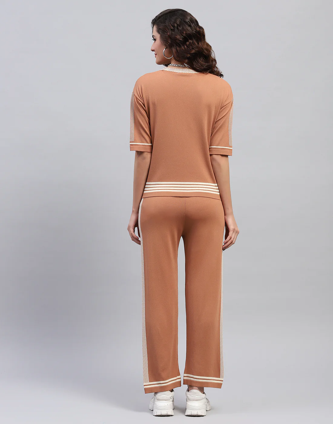 Women Brown Self Design Round Neck Half Sleeve Cords Set - Image 6