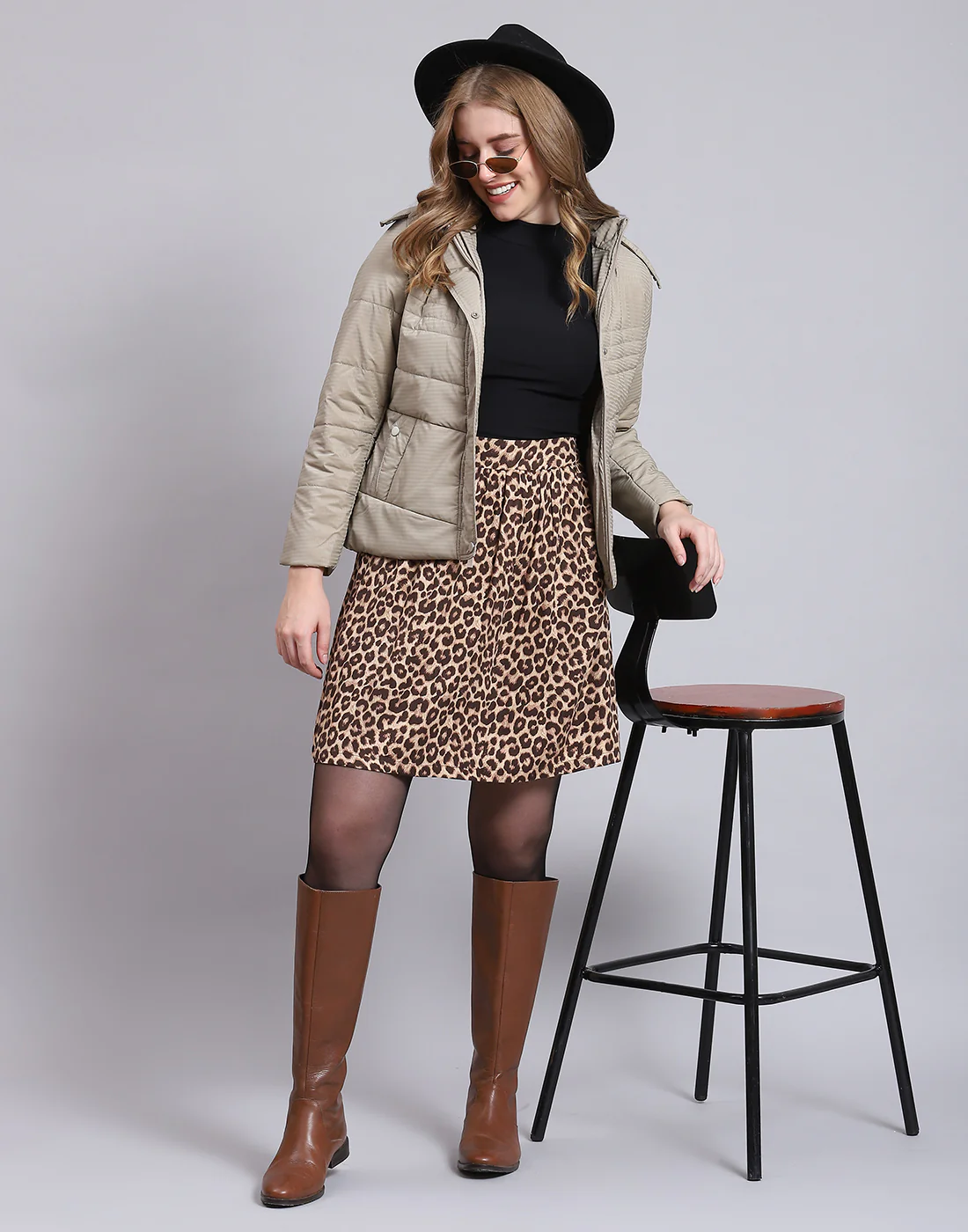 Women Brown Solid Hooded Full Sleeve Jacket - Image 7