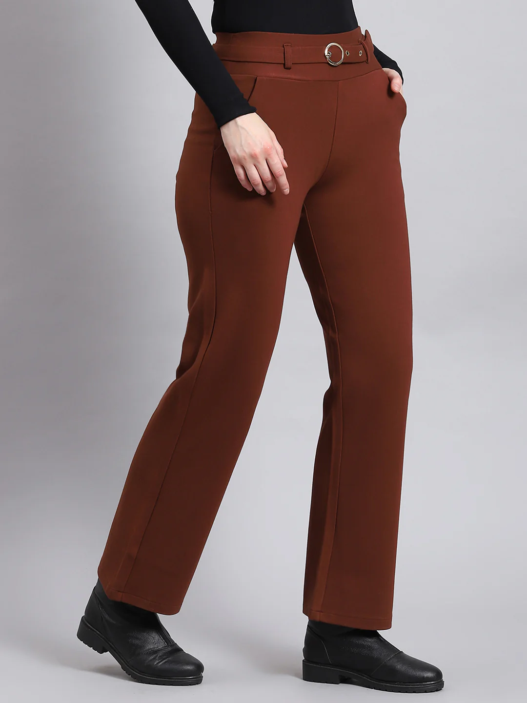 Women Brown Solid Regular Fit Jegging - Image 3
