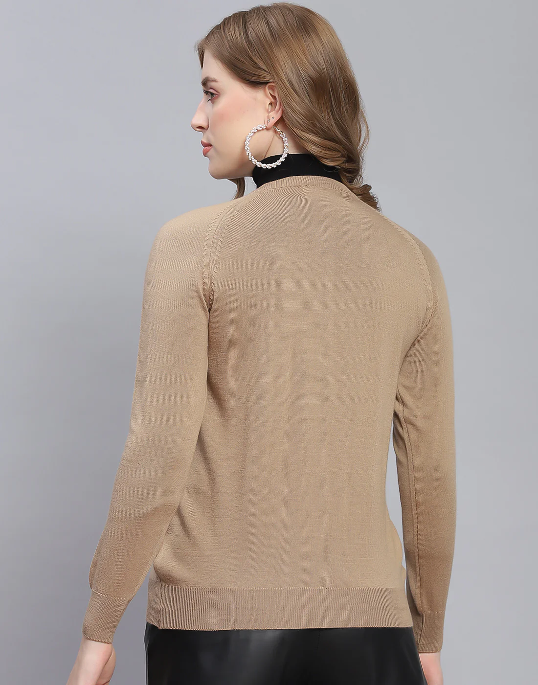 Women Brown Solid Round Neck Full Sleeve Cardigan - Image 5