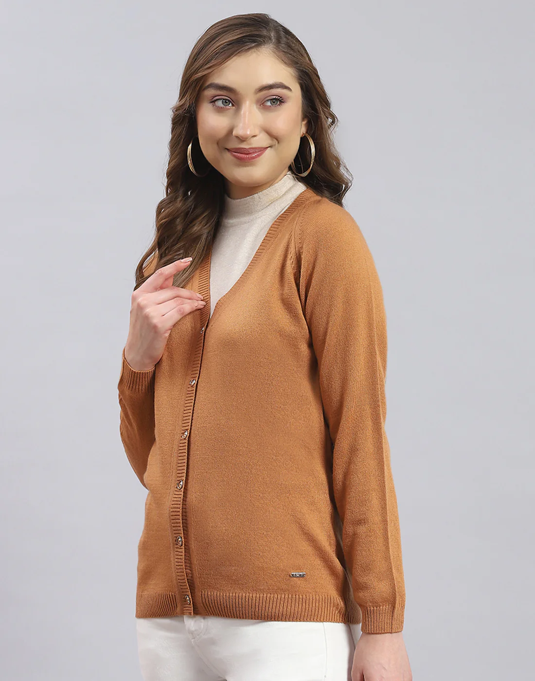 Women Brown Solid V Neck Full Sleeve Sweater - Image 3