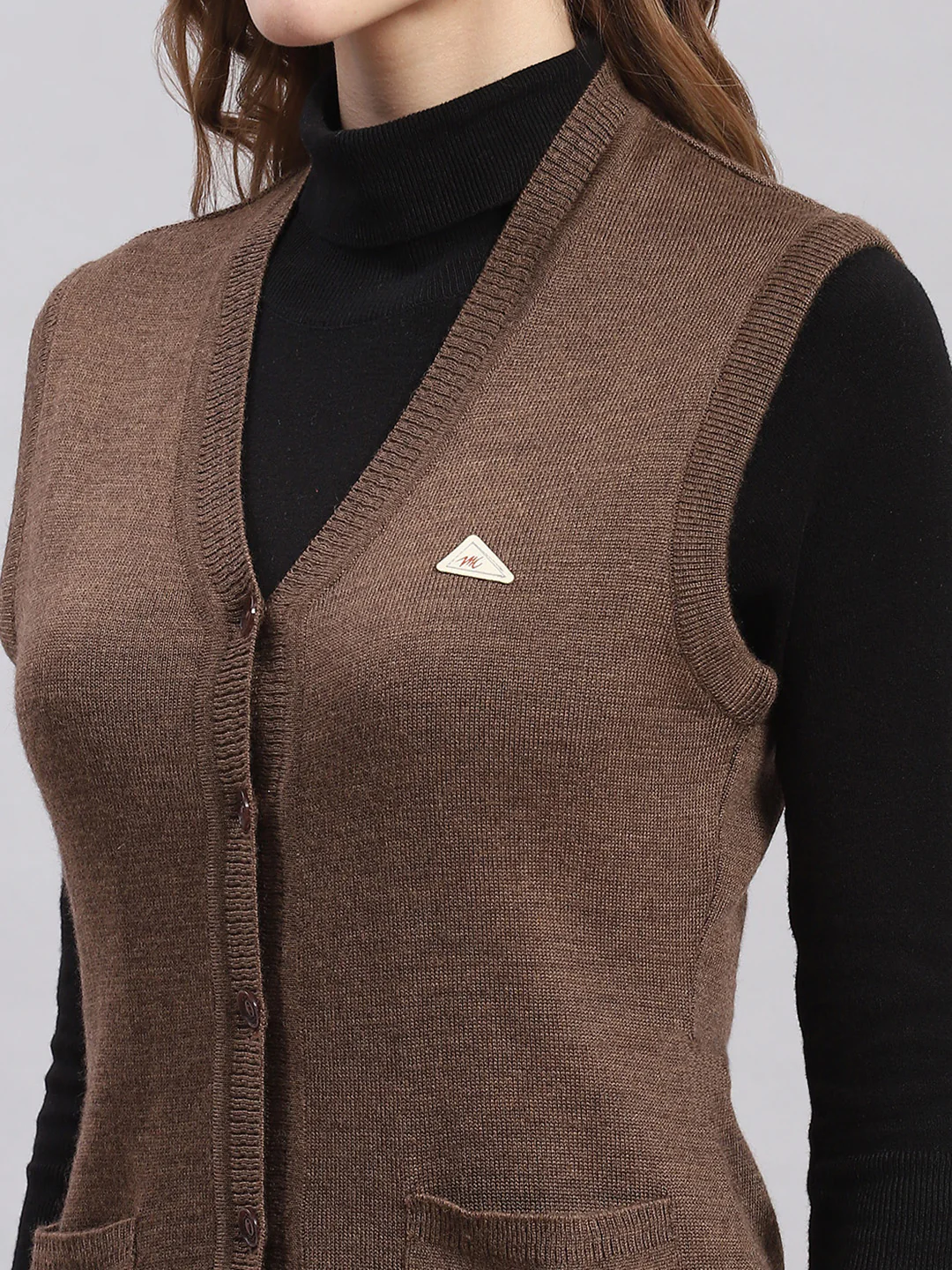Women Brown Solid V Neck Sleeveless Cardigans - Image 6