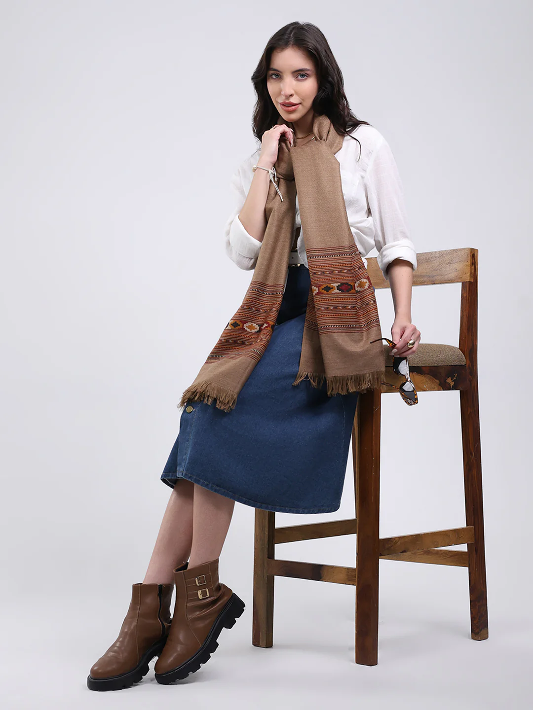 Women Brown Solid Wool Blend Shawl - Image 2