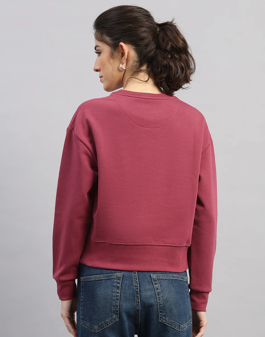 Women Burgundy Printed Round Neck Full Sleeve Sweatshirt - Image 4