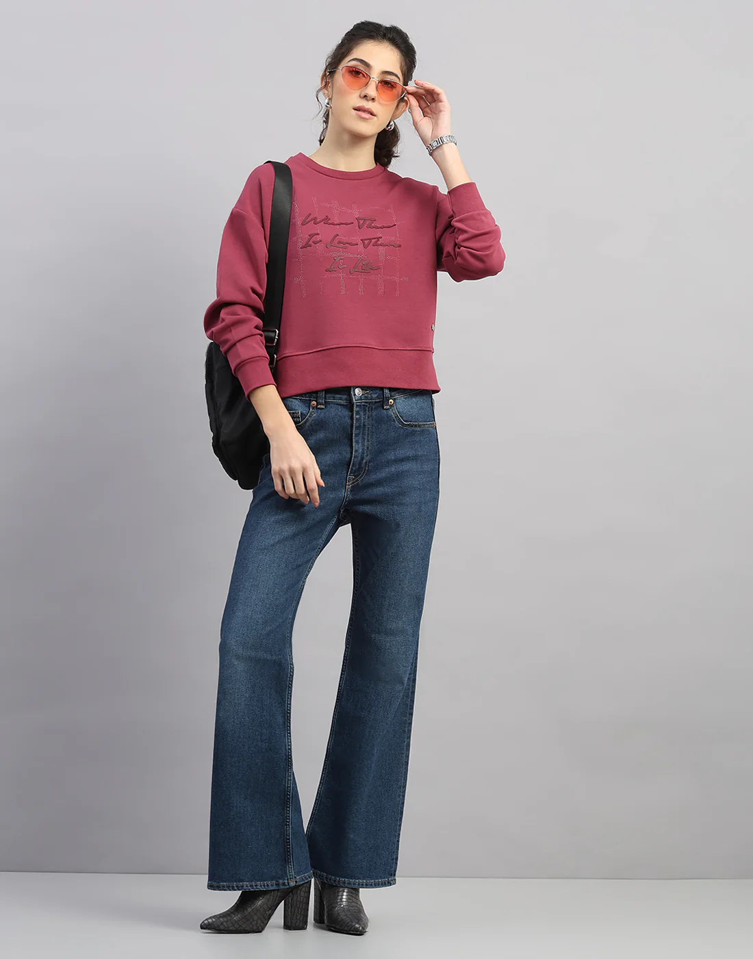 Women Burgundy Printed Round Neck Full Sleeve Sweatshirt - Image 5