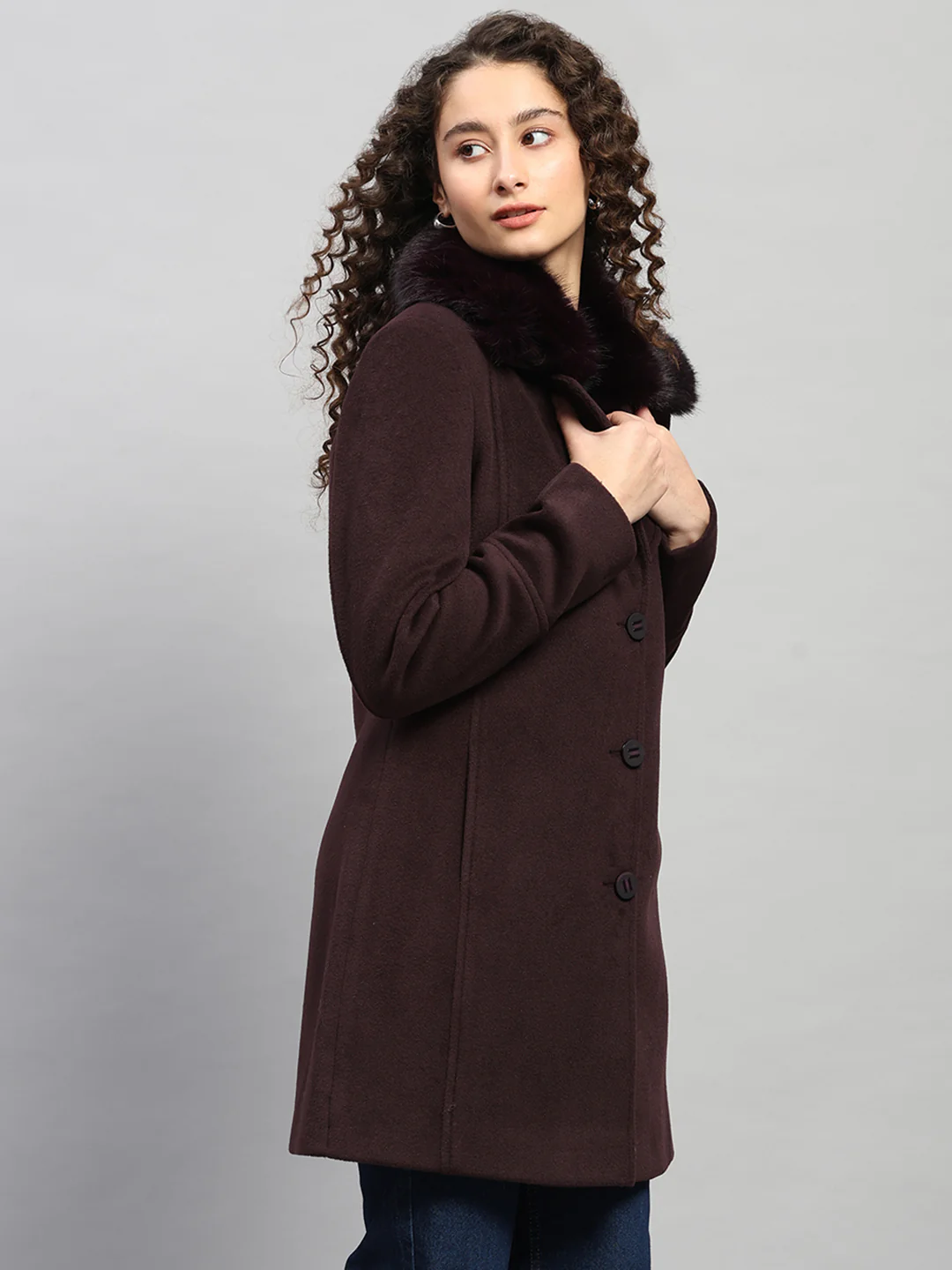 Women Burgundy Solid Collar Full Sleeve Coat - Image 4