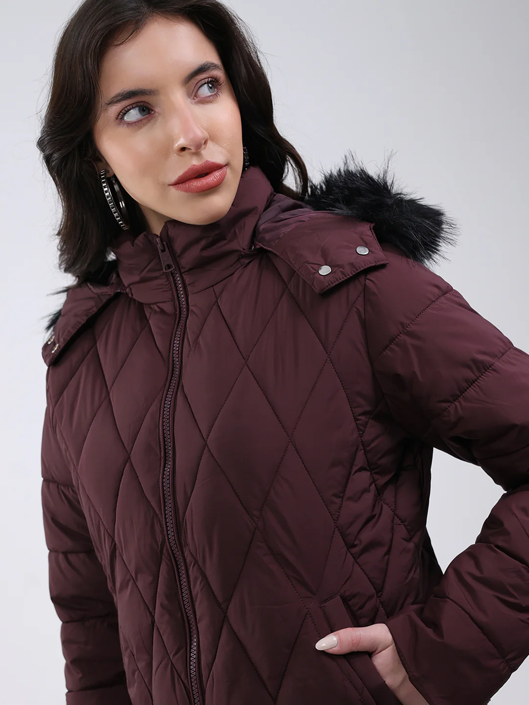 Women Burgundy Solid Hooded USB Intelligent Heating Jacket - Image 7