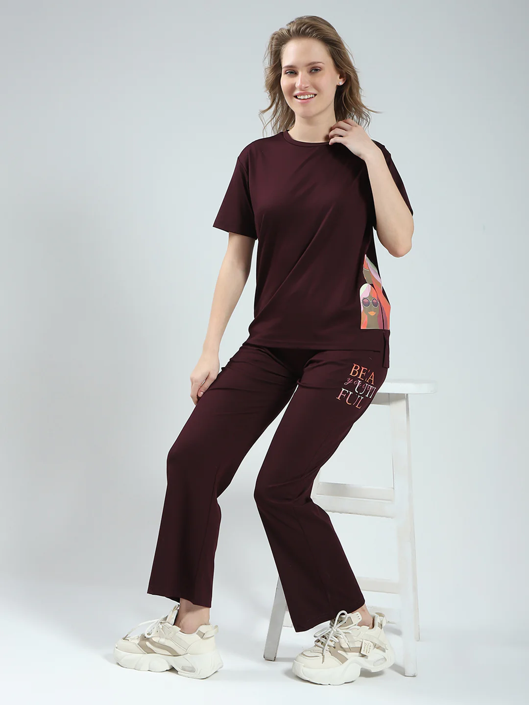 Women Burgundy Solid Round Neck Half Sleeve Lower Set - Image 2