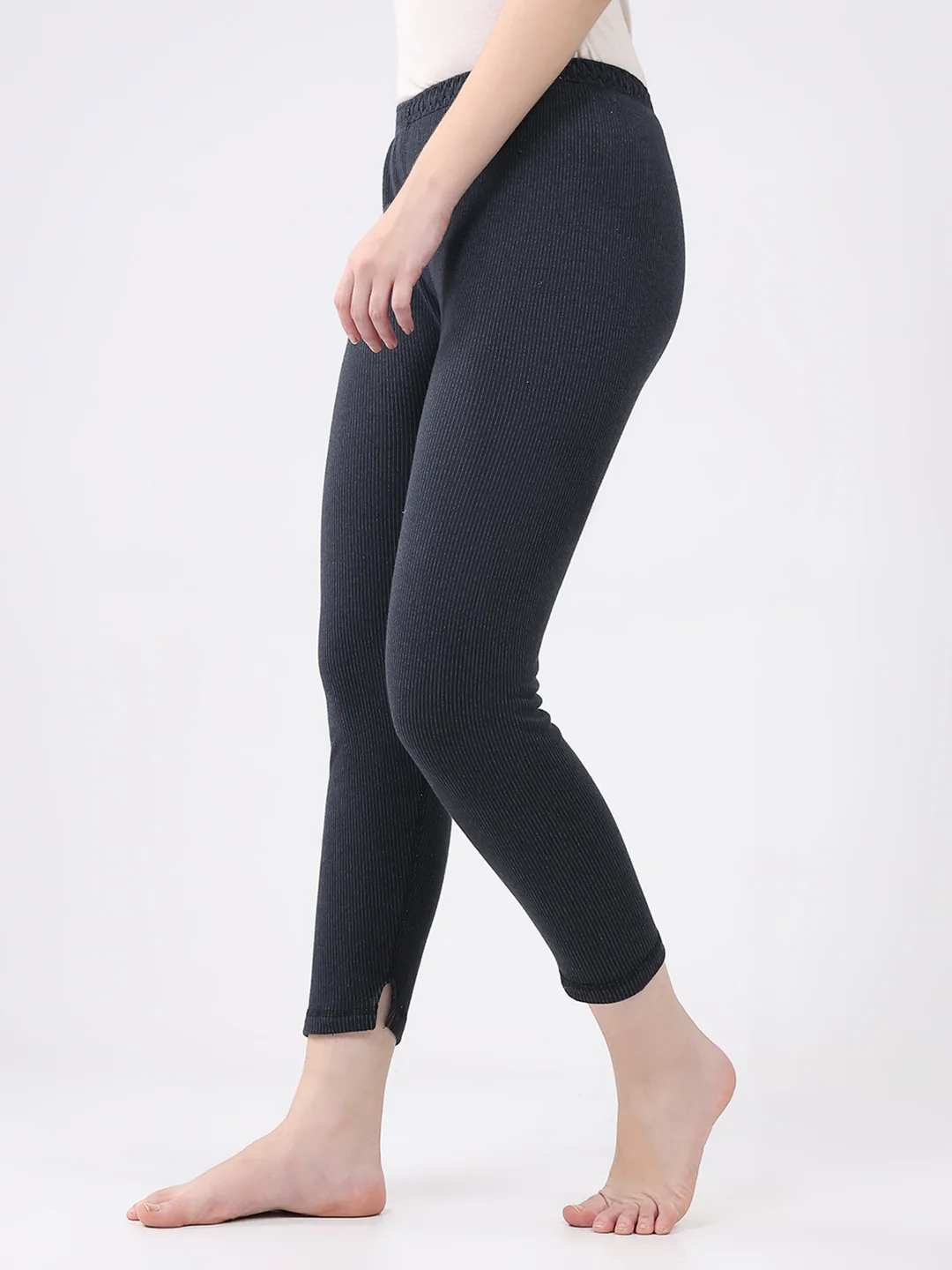 Women Charcoal Solid Thermal Lower - Image 3