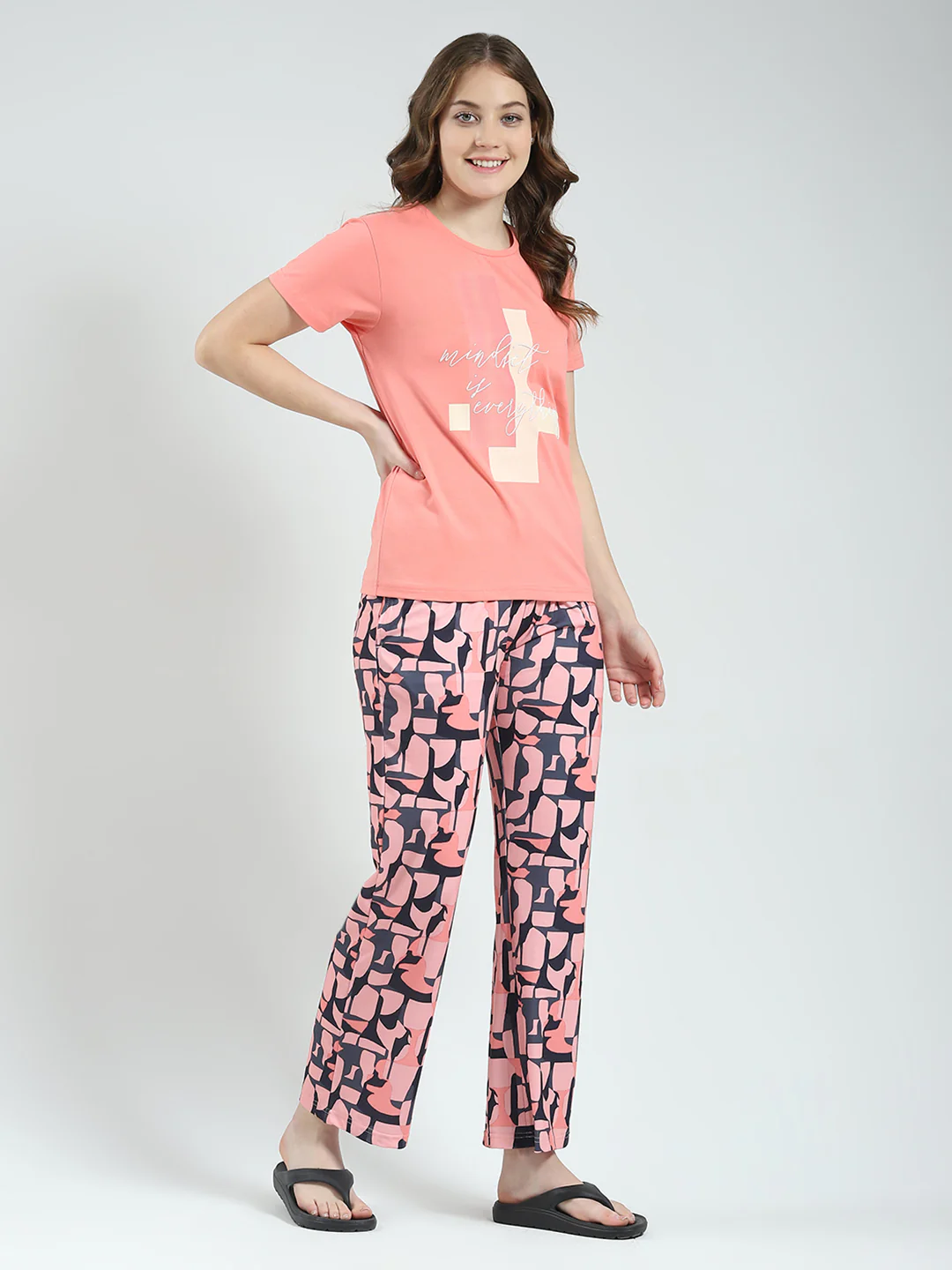 Women Coral Printed Round Neck Half Sleeve Lower Set - Image 4