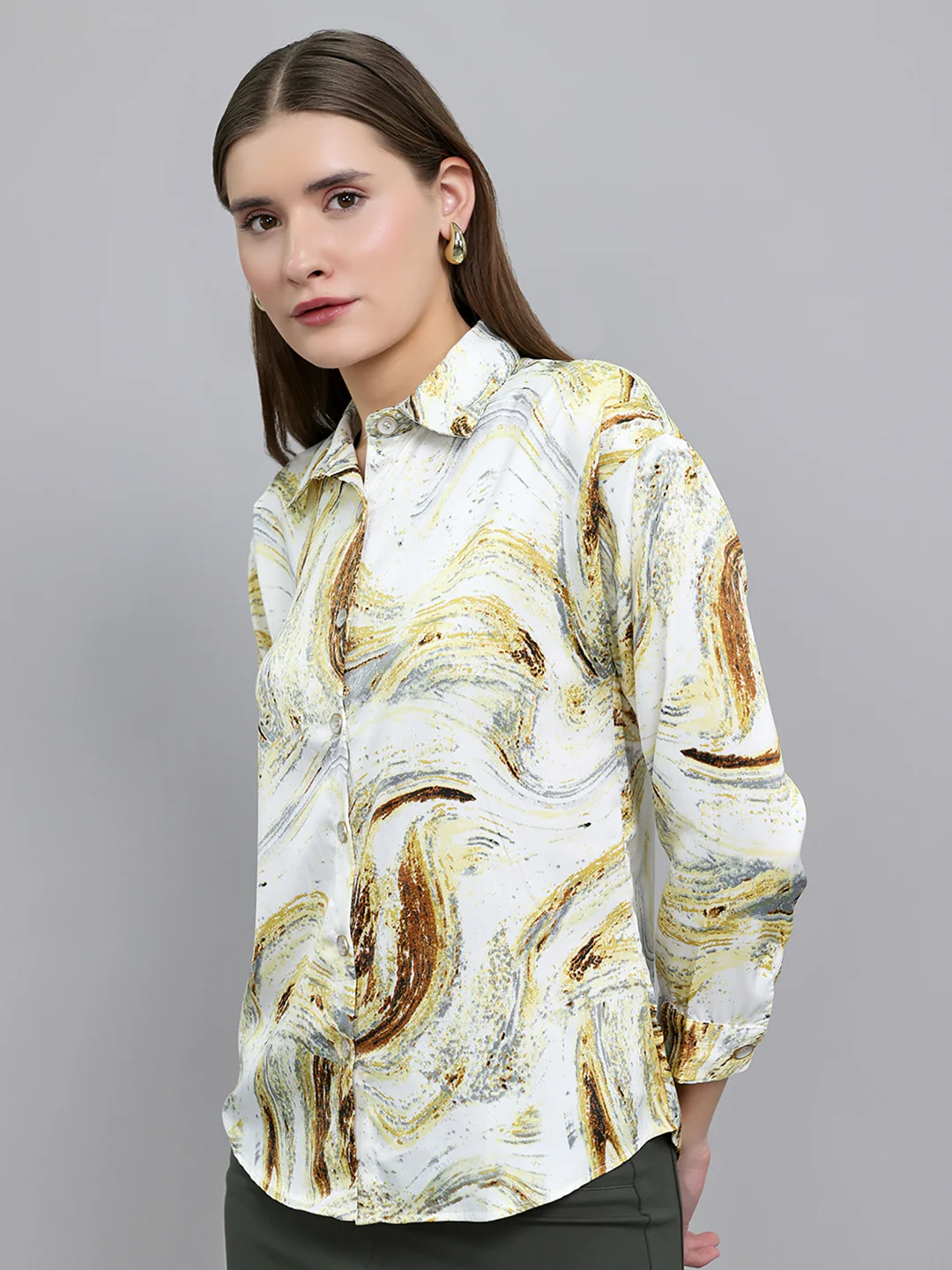 Women Cream Printed Collar Full Sleeve Top - Image 2
