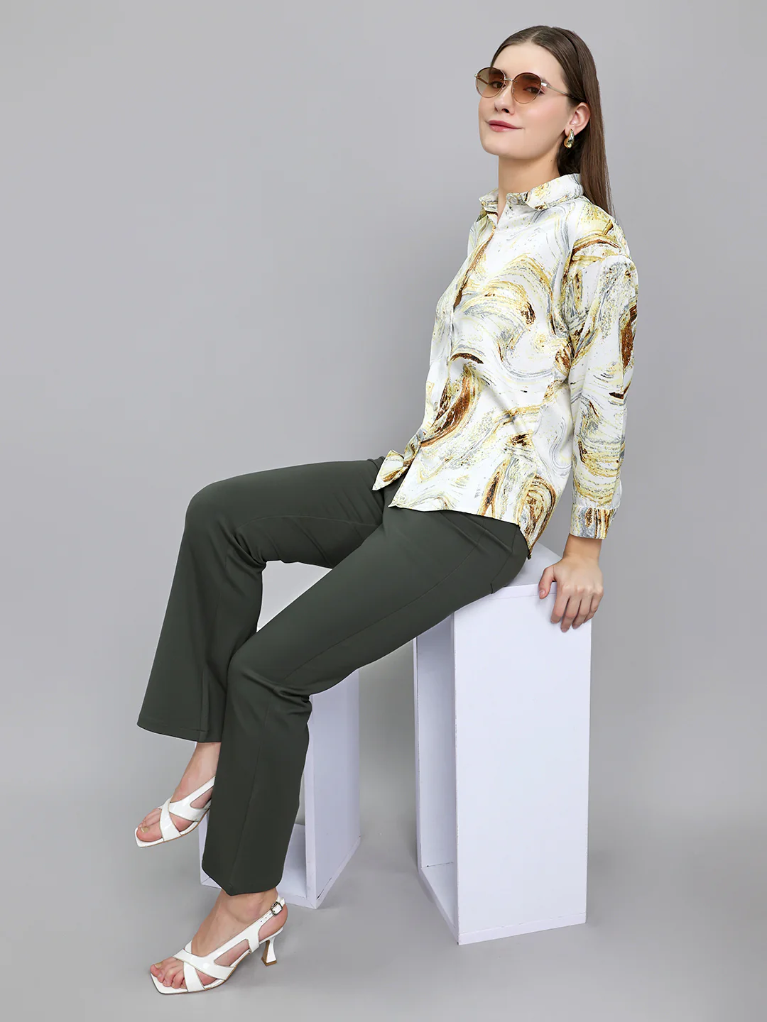 Women Cream Printed Collar Full Sleeve Top - Image 6