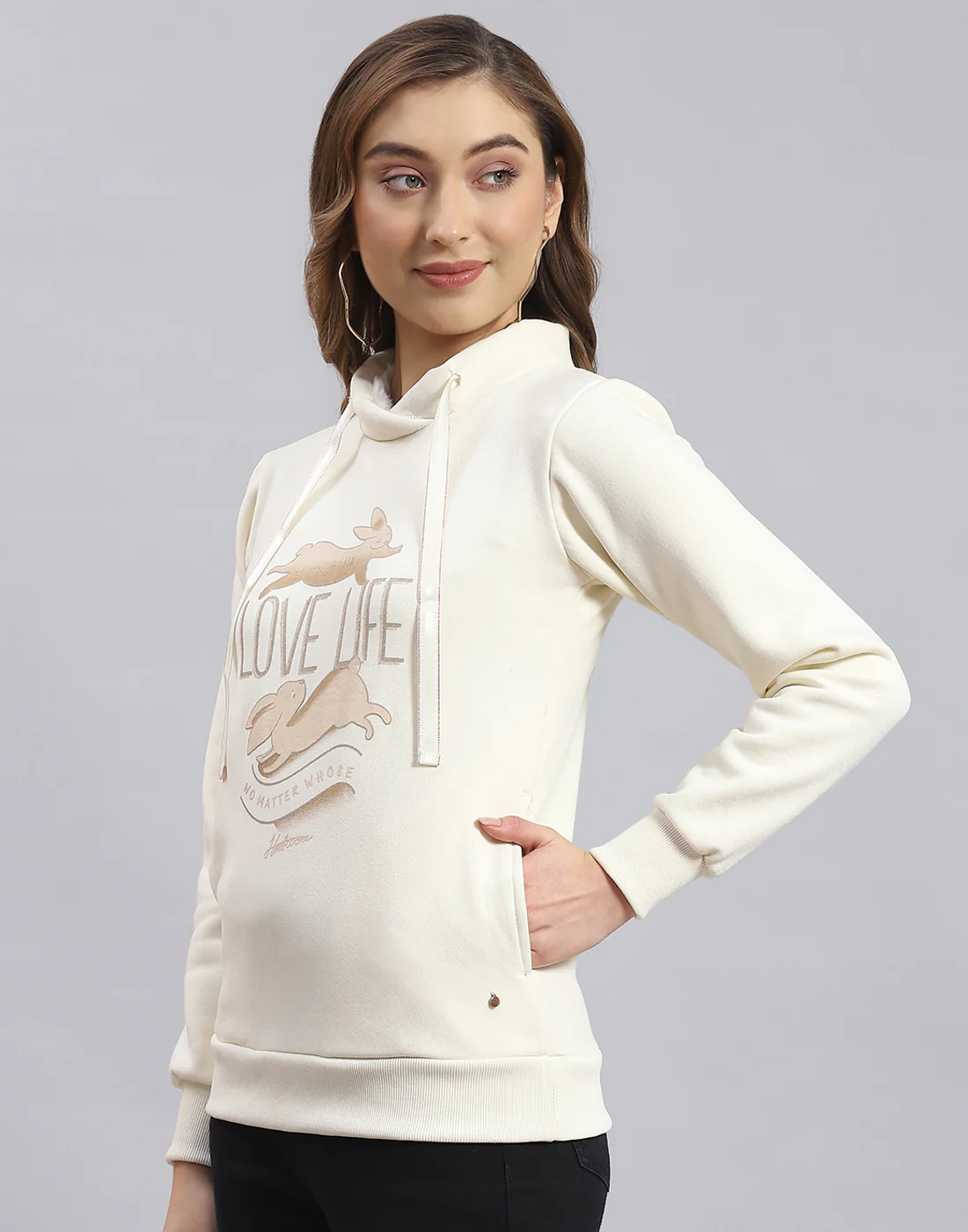 Women Cream Printed Round Neck Full Sleeve Sweatshirt - Image 4