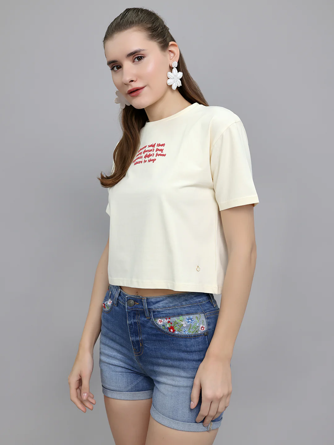 Women Cream Printed Round Neck Half Sleeve Top - Image 2