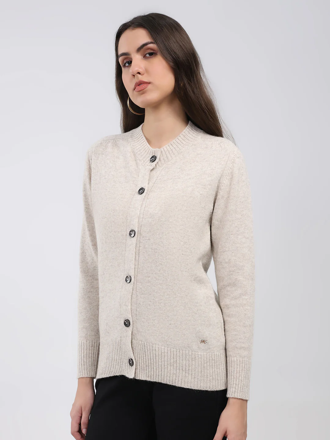 Women Cream Solid Round Neck Full Sleeve Cardigan - Image 3