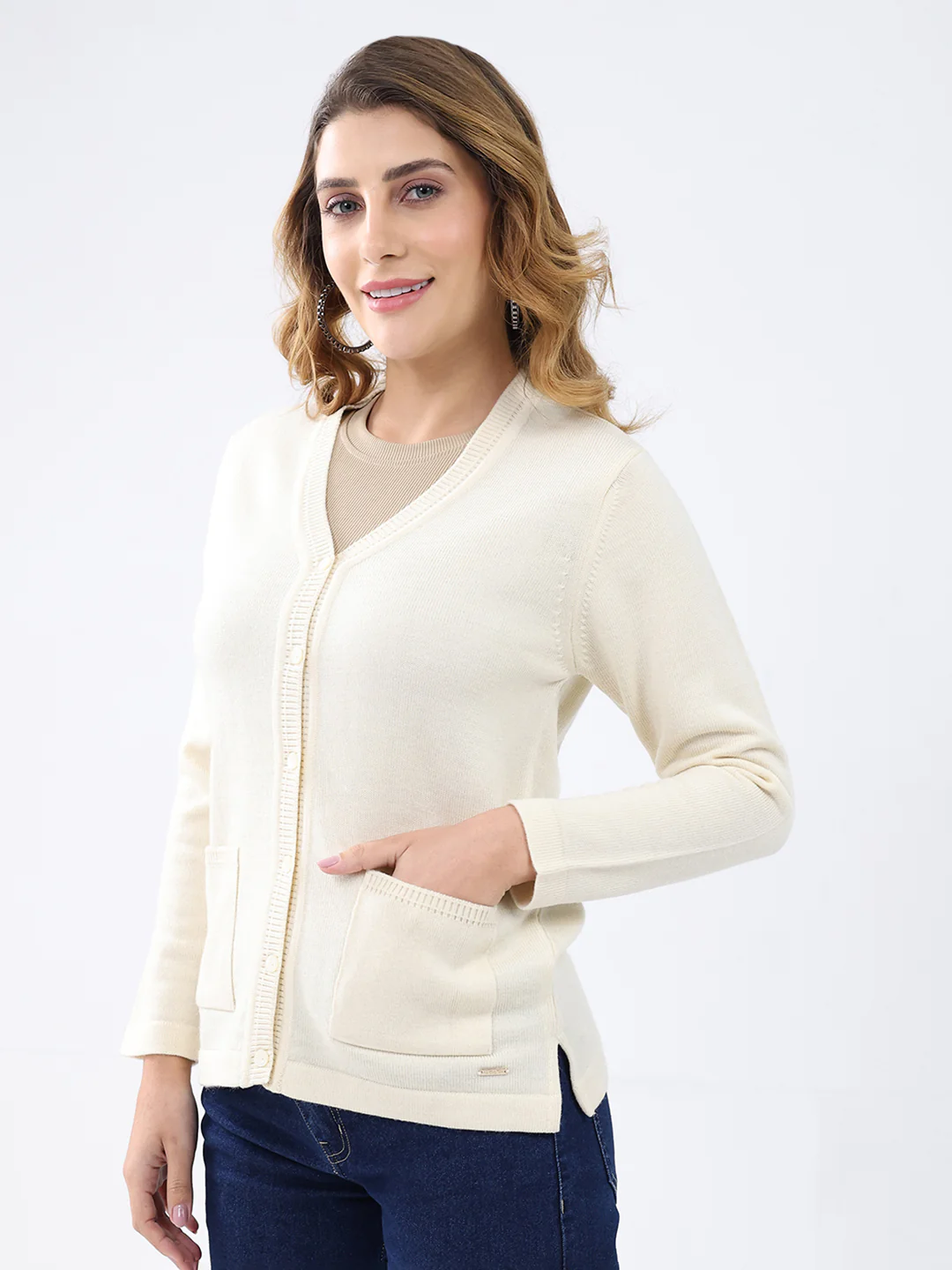 Women Cream Solid V Neck Full Sleeve Cardigan - Image 3