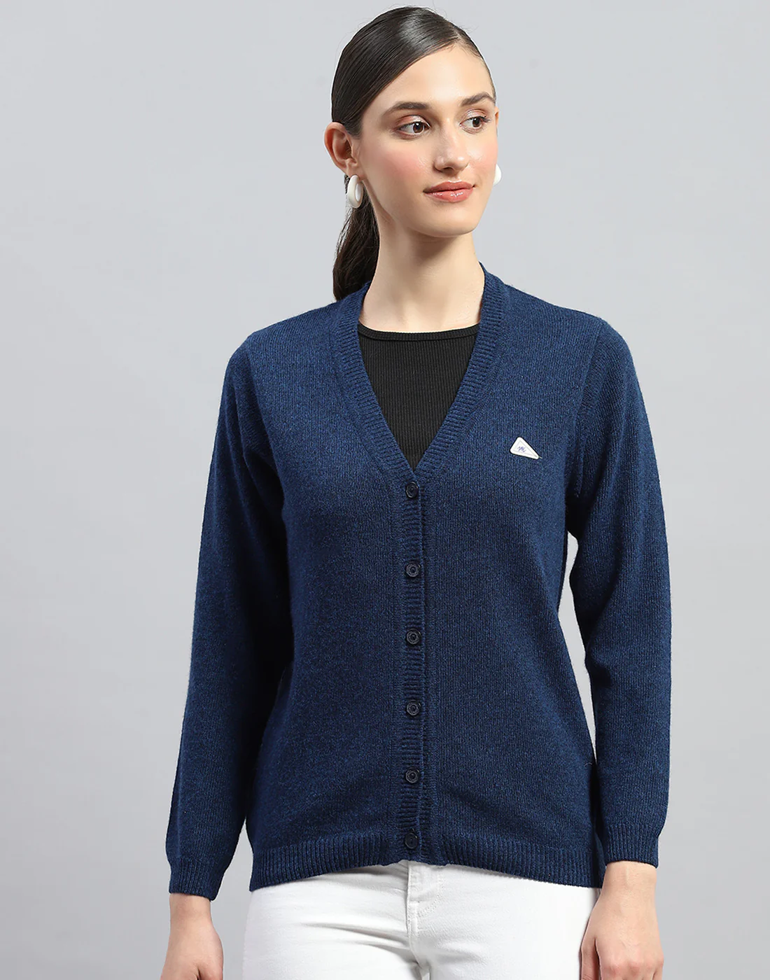 Women Dark Blue Solid V Neck Full Sleeve Cardigan - Image 2