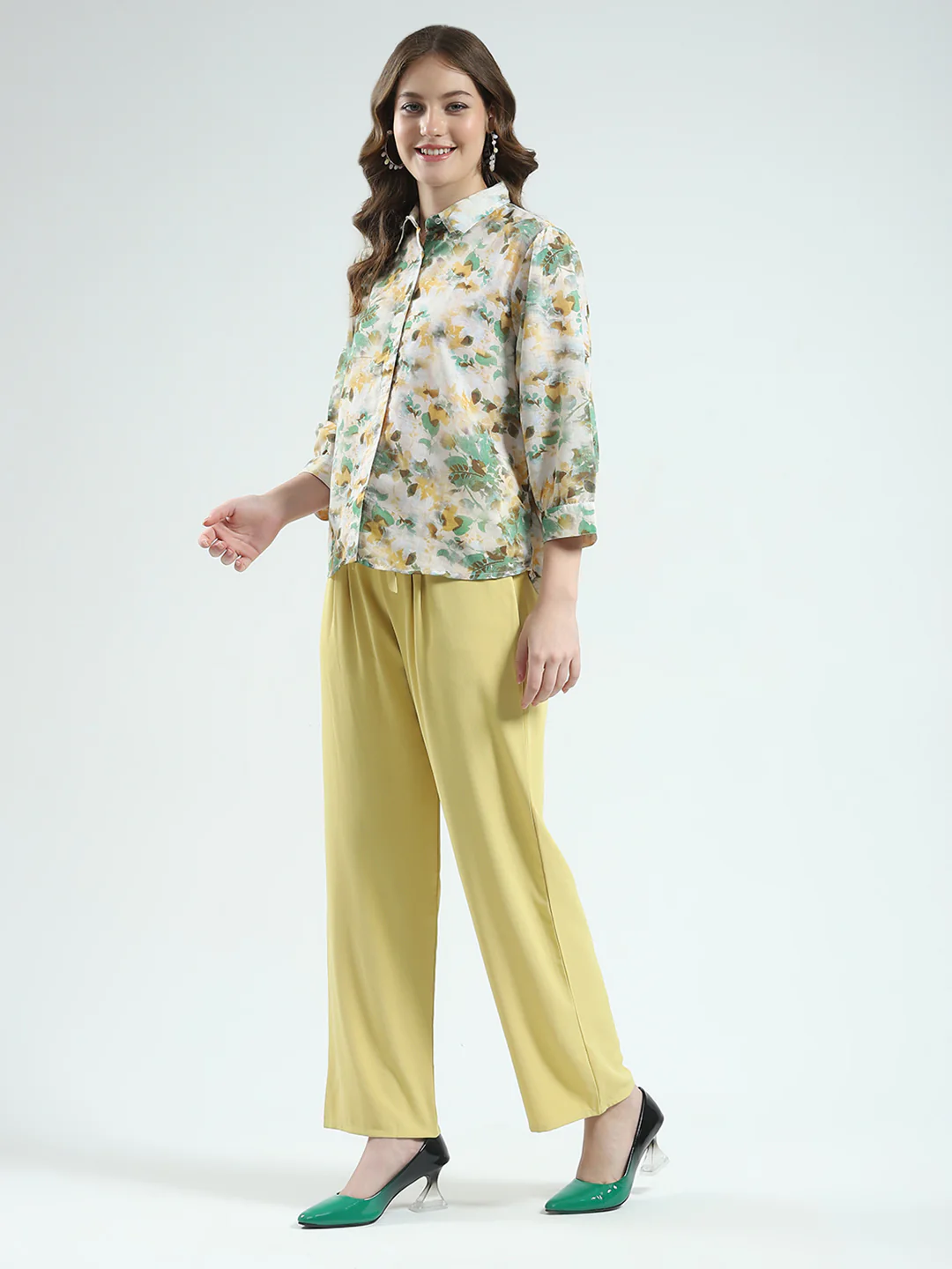 Women Green Printed Collar 3/4th Sleeve Cords Set - Image 3