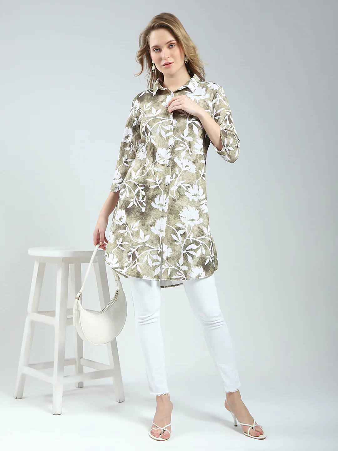 Women Green Printed Collar 3/4th Sleeve Tunic - Image 2