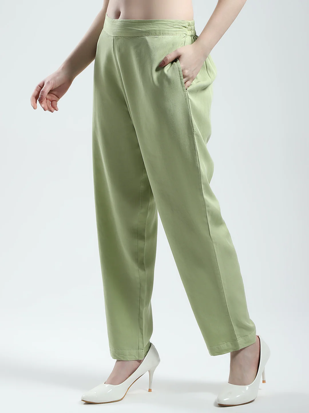 Women Green Printed Collar Full Sleeve Cords Set - Image 8
