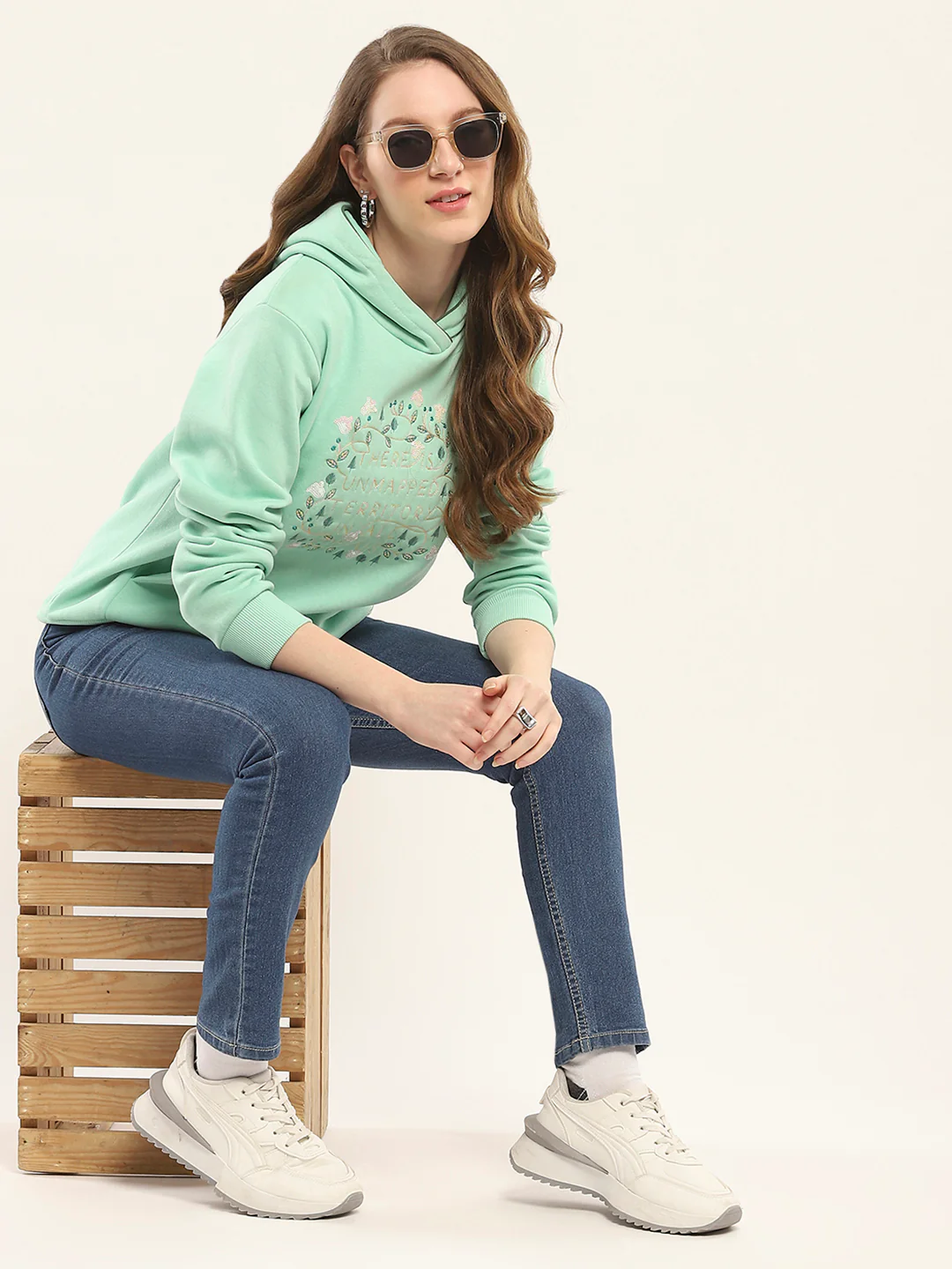 Women Green Printed Hooded Full Sleeve Sweatshirt - Image 2