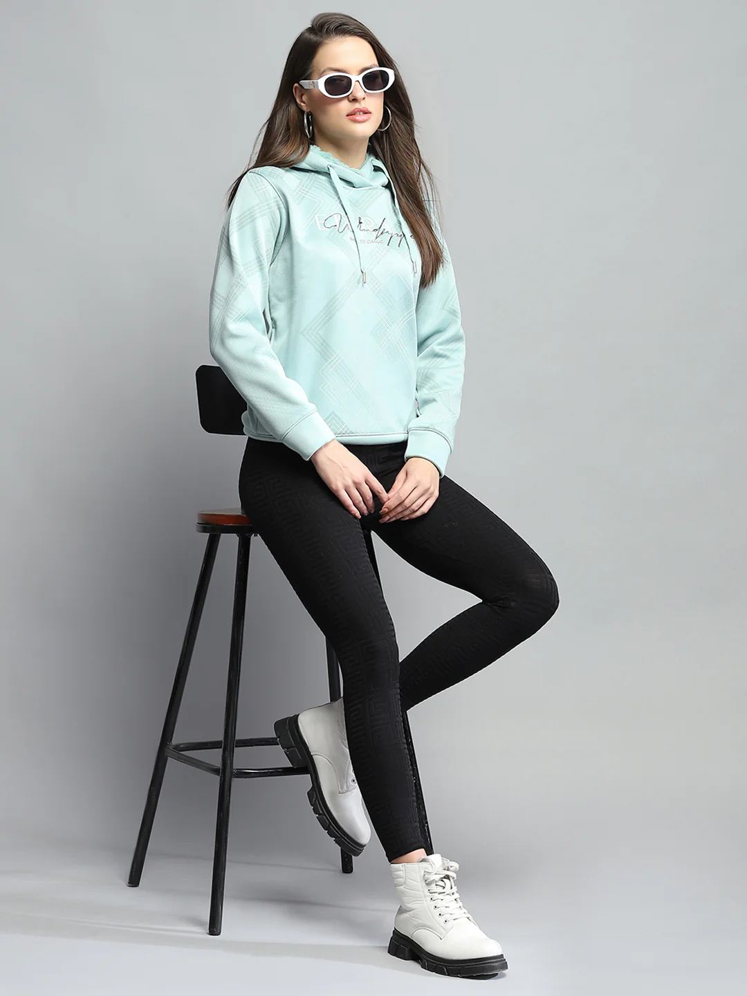 Women Green Printed Hooded Full Sleeve Sweatshirt - Image 2