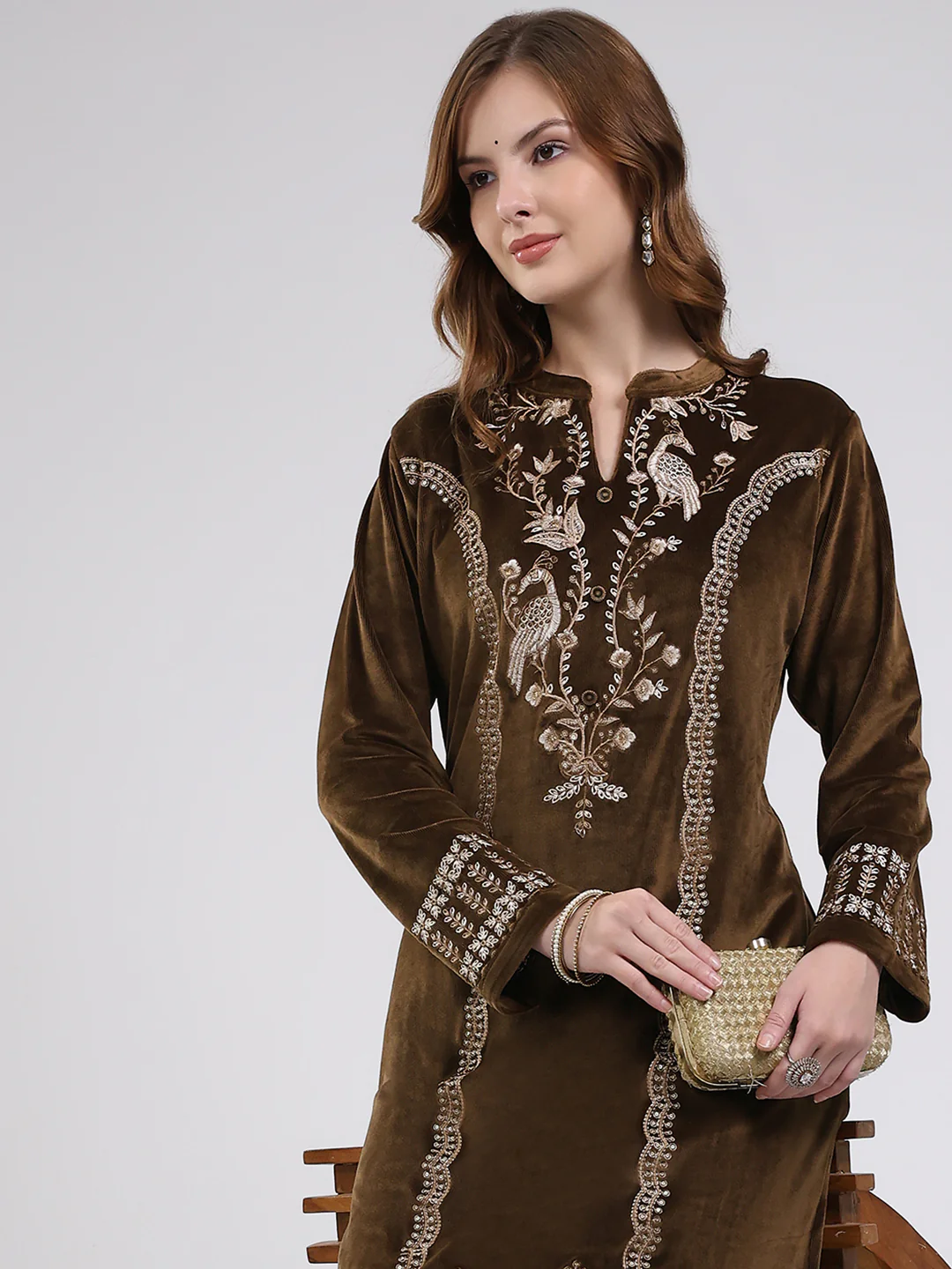 Women Brown Printed Round Neck Full Sleeve Kurti Set for Winter - Image 3