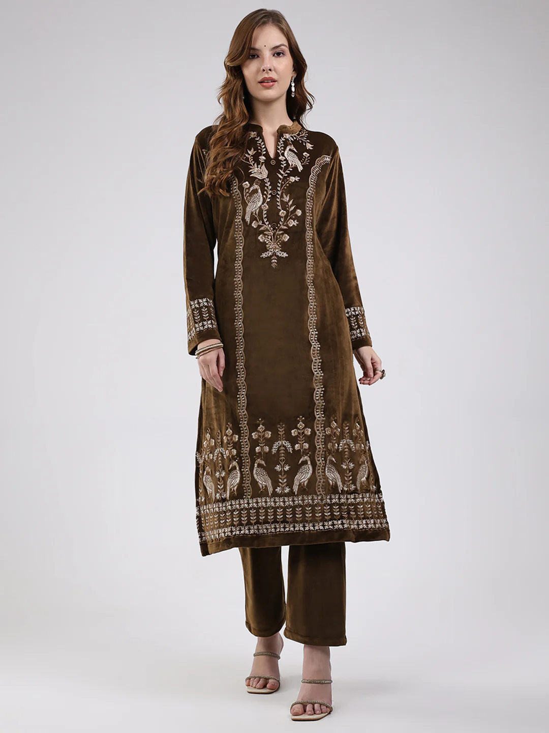 Women Brown Printed Round Neck Full Sleeve Kurti Set for Winter - Image 4