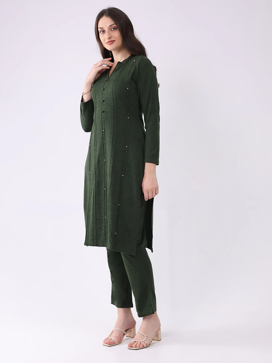 Women Green Printed Round Neck Full Sleeve Kurti Set for Winter - Image 3