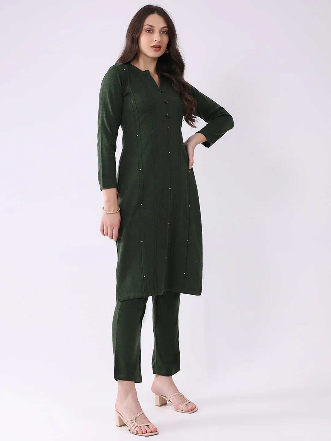 Women Green Printed Round Neck Full Sleeve Kurti Set for Winter - Image 4