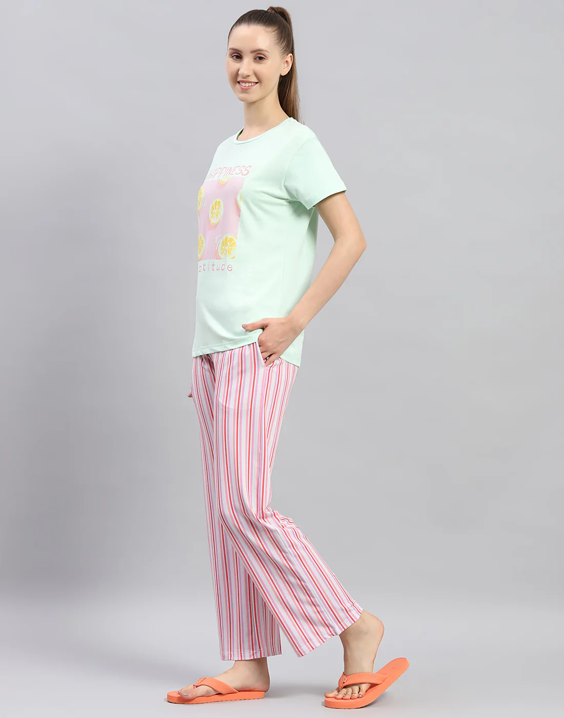 Women Green Printed Round Neck Half Sleeve Lower Set - Image 3