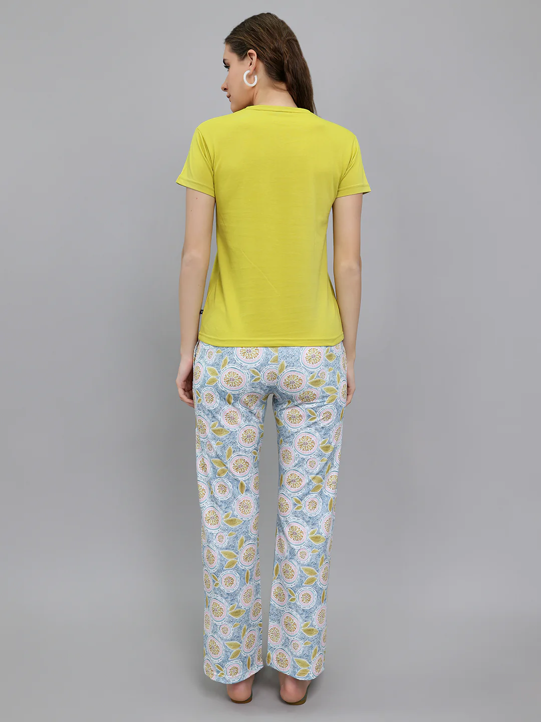 Women Green Printed Round Neck Half Sleeve Lower Set - Image 3