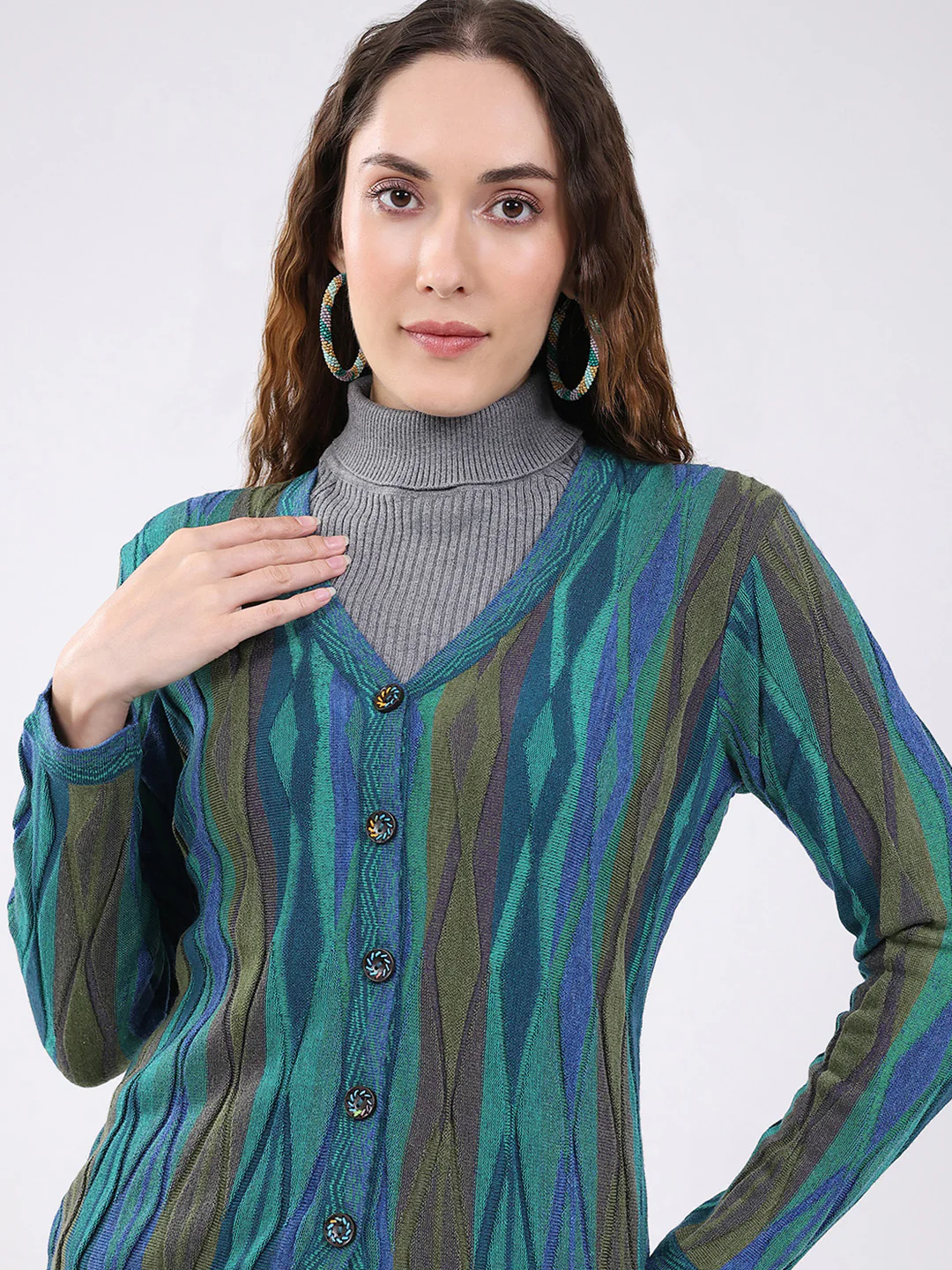 Women Green Printed V Neck Full Sleeve Cardigan - Image 7