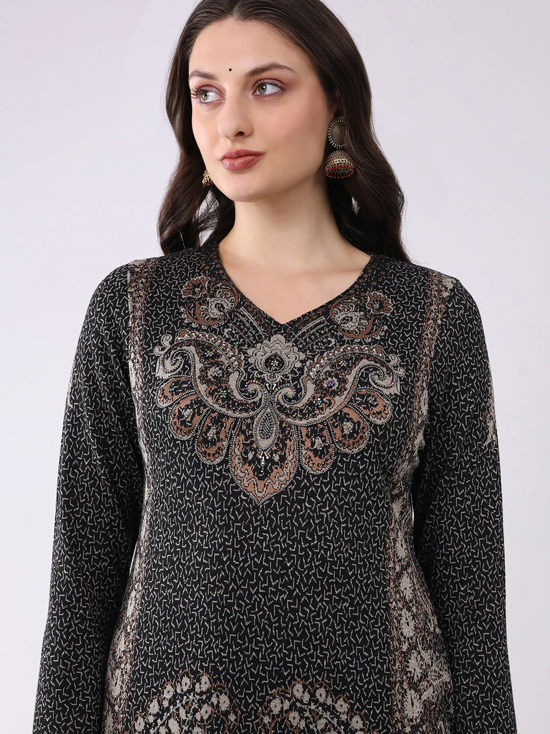 Women Green Printed V Neck Full Sleeve Kurti Set for Winter - Image 6