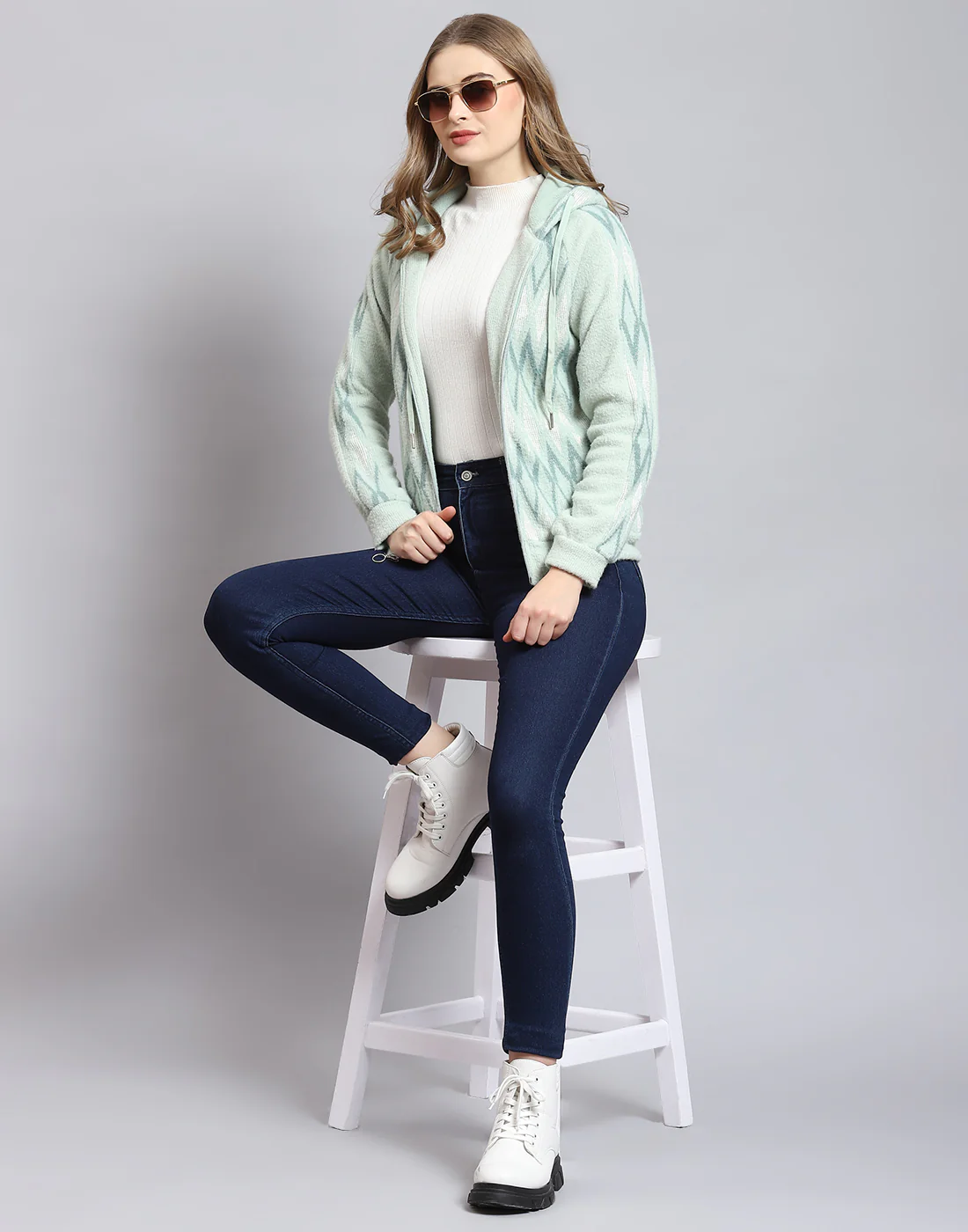Women Green Self Design Hooded Full Sleeve Sweatshirt - Image 2