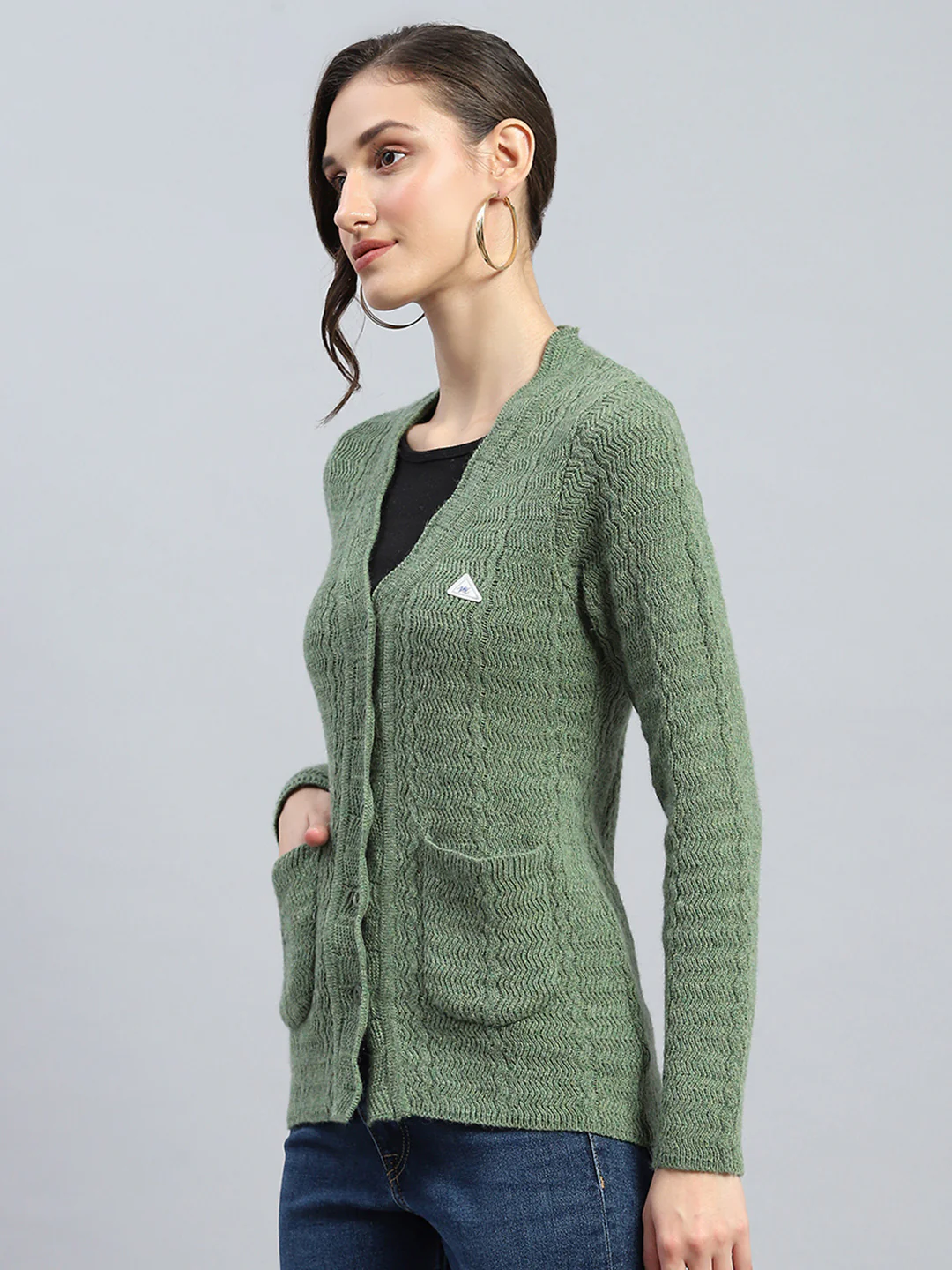 Women Green Self Design V Neck Full Sleeve Cardigan - Image 3