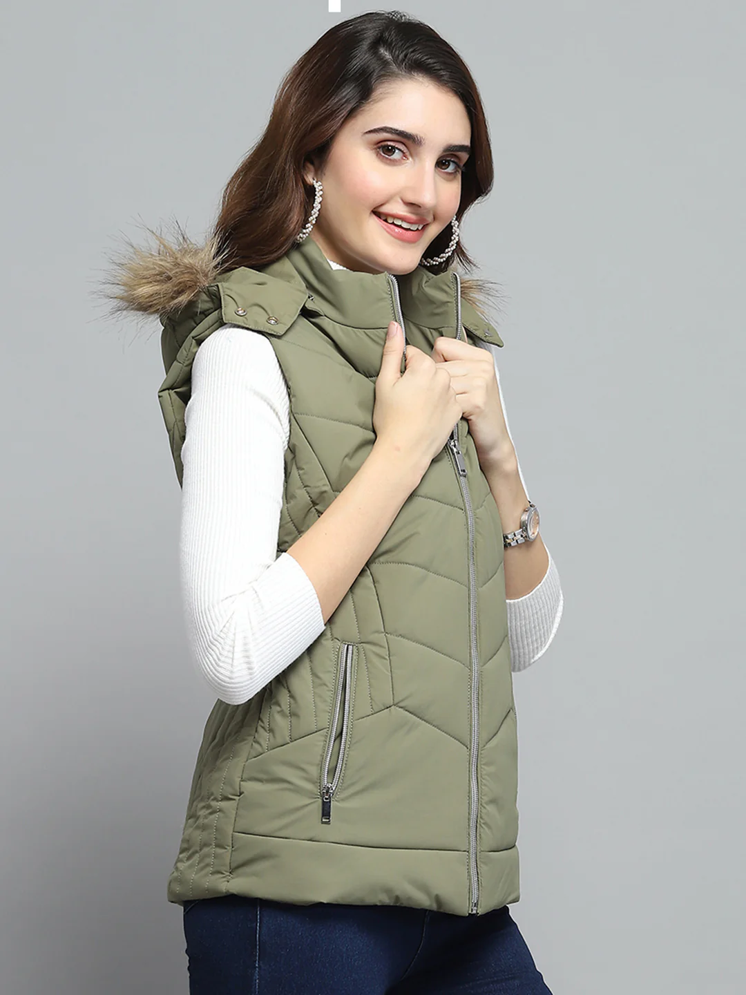 Women Green Solid Detachable Hood Sleeveless Jacket - Image 4