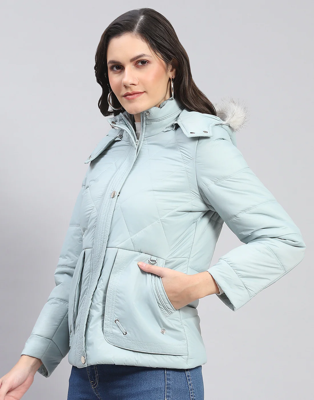 Women Green Solid Hooded Full Sleeve Jacket - Image 3