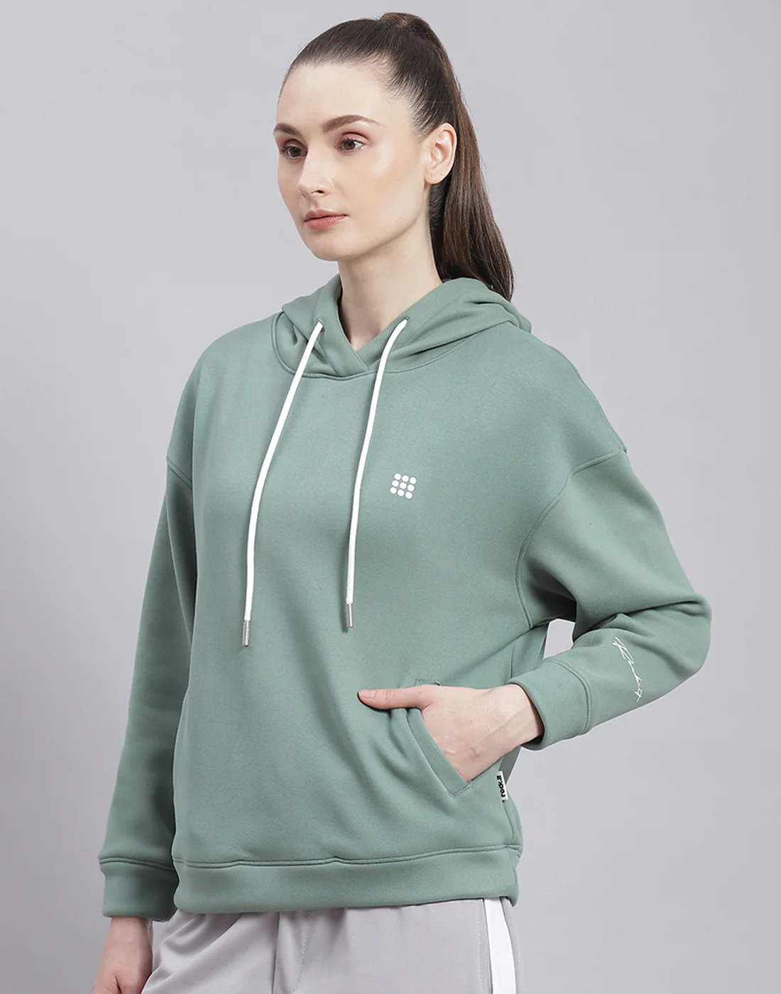 Rock.it Women Green Solid Hooded Full Sleeve Sweatshirt - Image 3